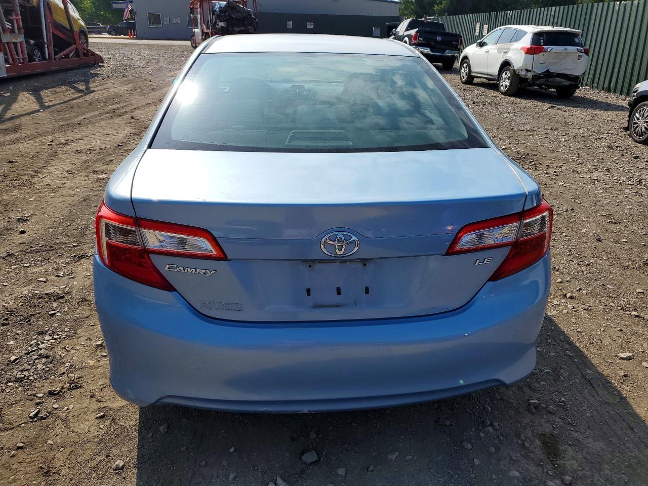 2012 Toyota Camry Le Blue vin: 4T1BF1FKXCU531589