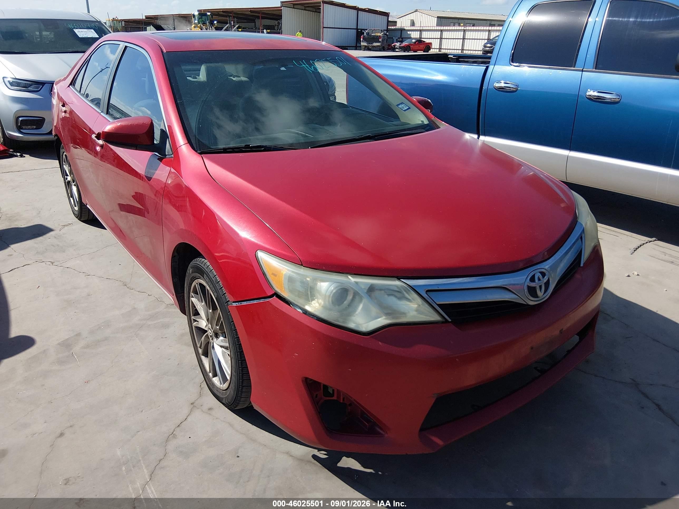 2012 Toyota Camry Le Red vin: 4T1BF1FKXCU541250