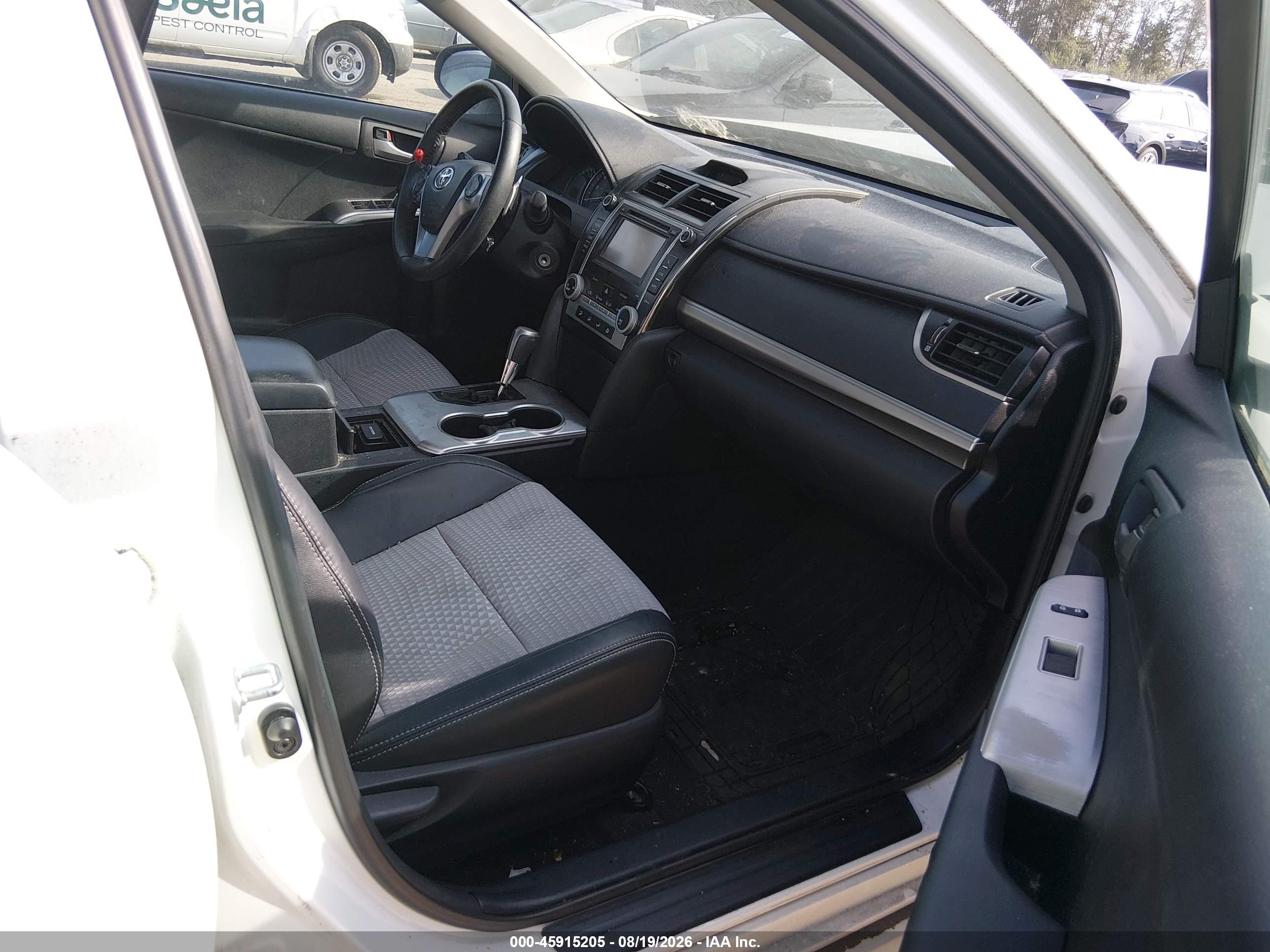2012 Toyota Camry Se White vin: 4T1BF1FKXCU552698