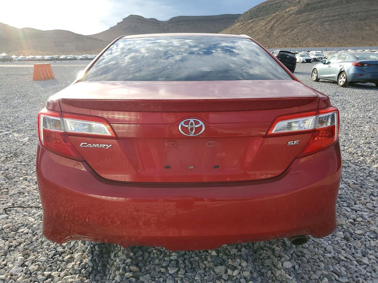 2012 Toyota Camry Se Red vin: 4T1BF1FKXCU553155