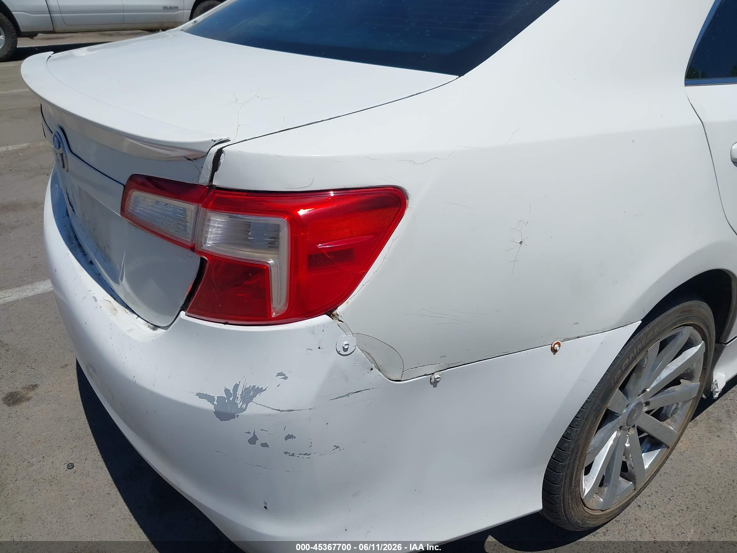 2012 Toyota Camry Se White vin: 4T1BF1FKXCU558551