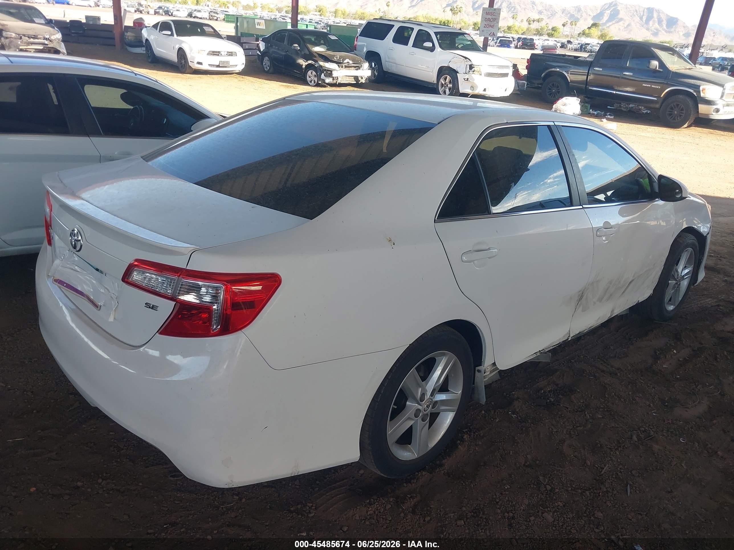 2012 Toyota Camry Se White vin: 4T1BF1FKXCU571008