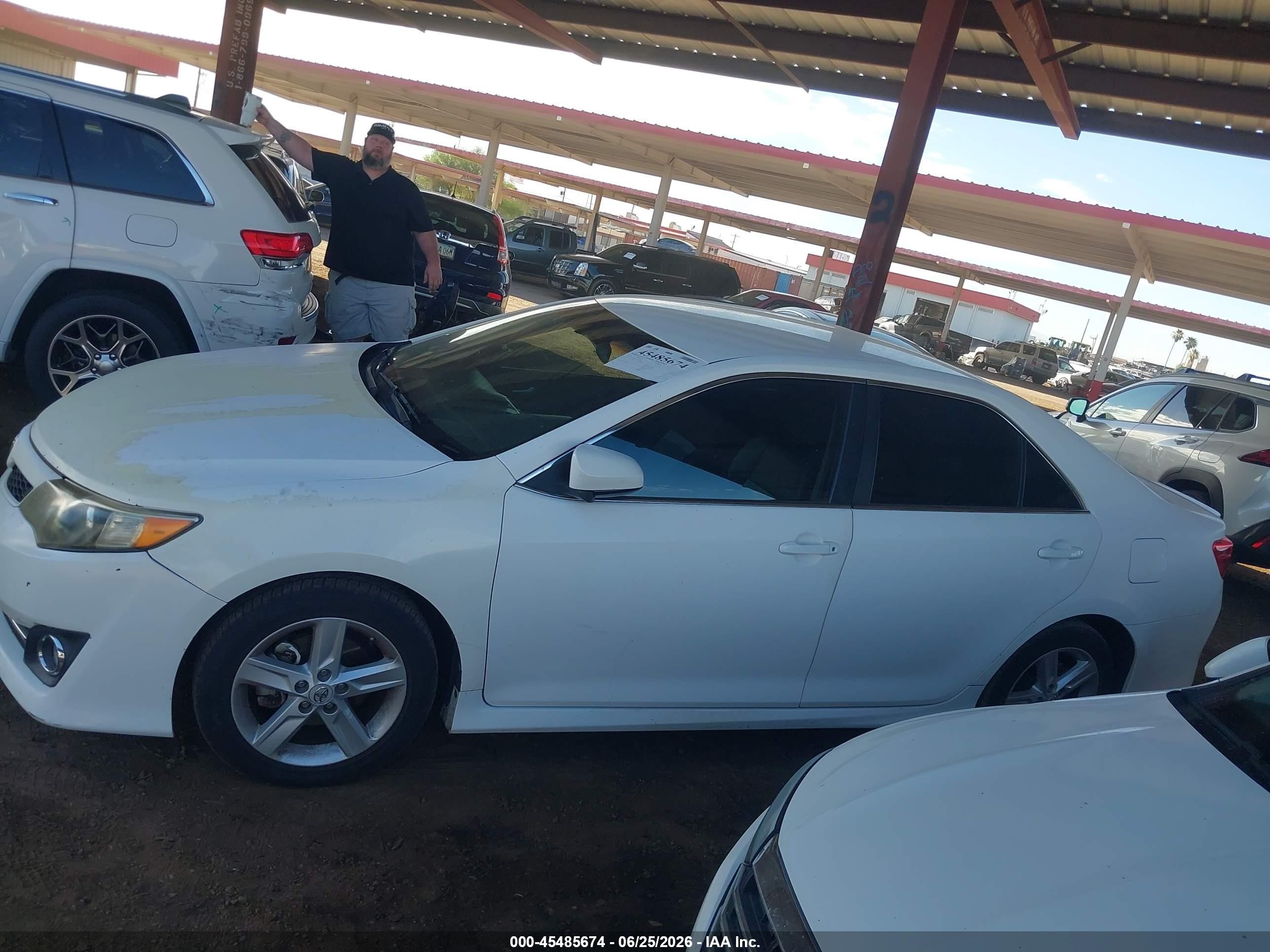 2012 Toyota Camry Se White vin: 4T1BF1FKXCU571008