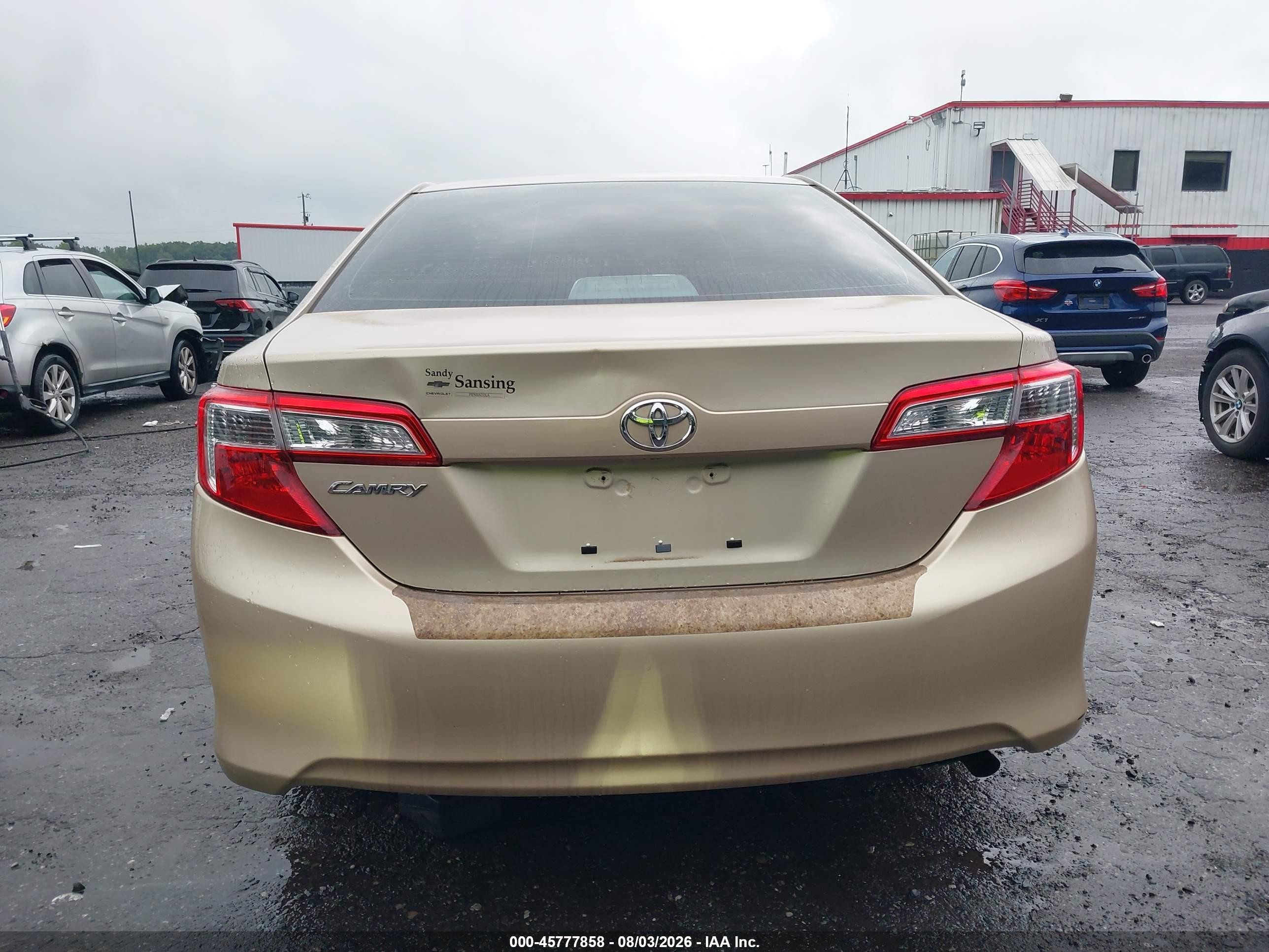 2012 Toyota Camry L Gold vin: 4T1BF1FKXCU576080