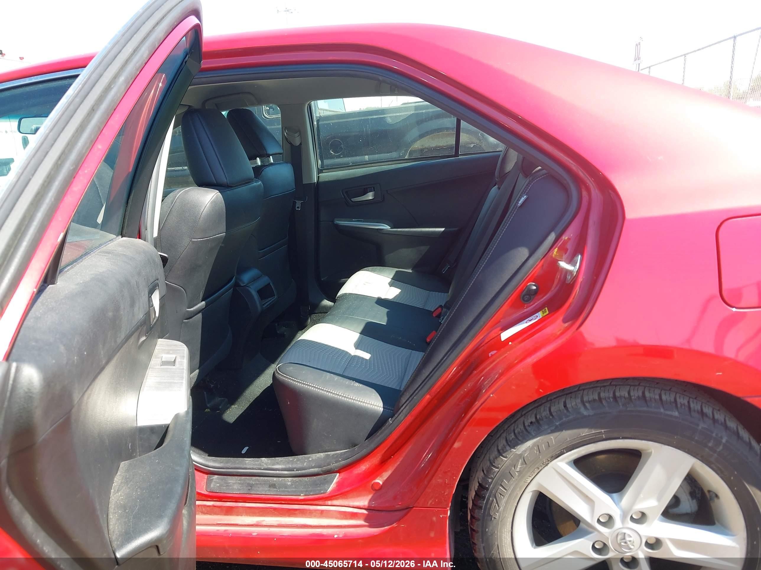 2012 Toyota Camry Se Red vin: 4T1BF1FKXCU590853