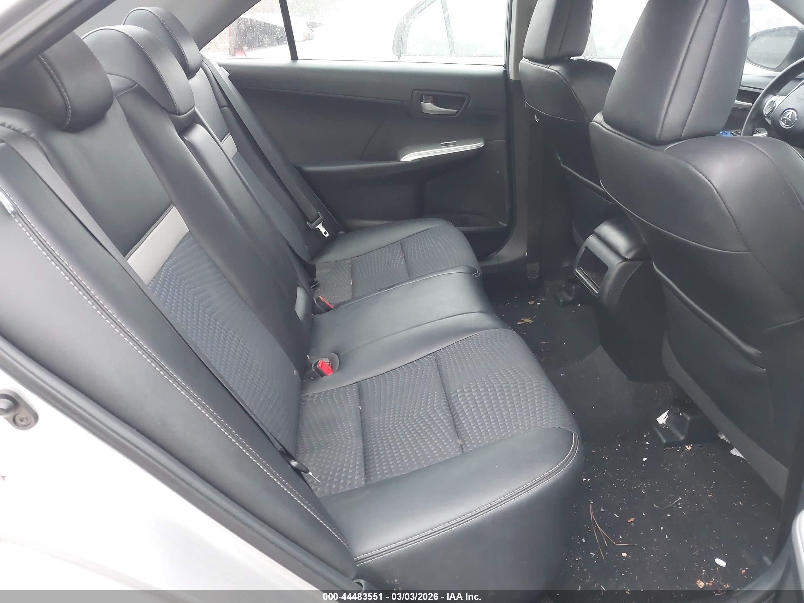 2012 Toyota Camry Se Silver vin: 4T1BF1FKXCU595258