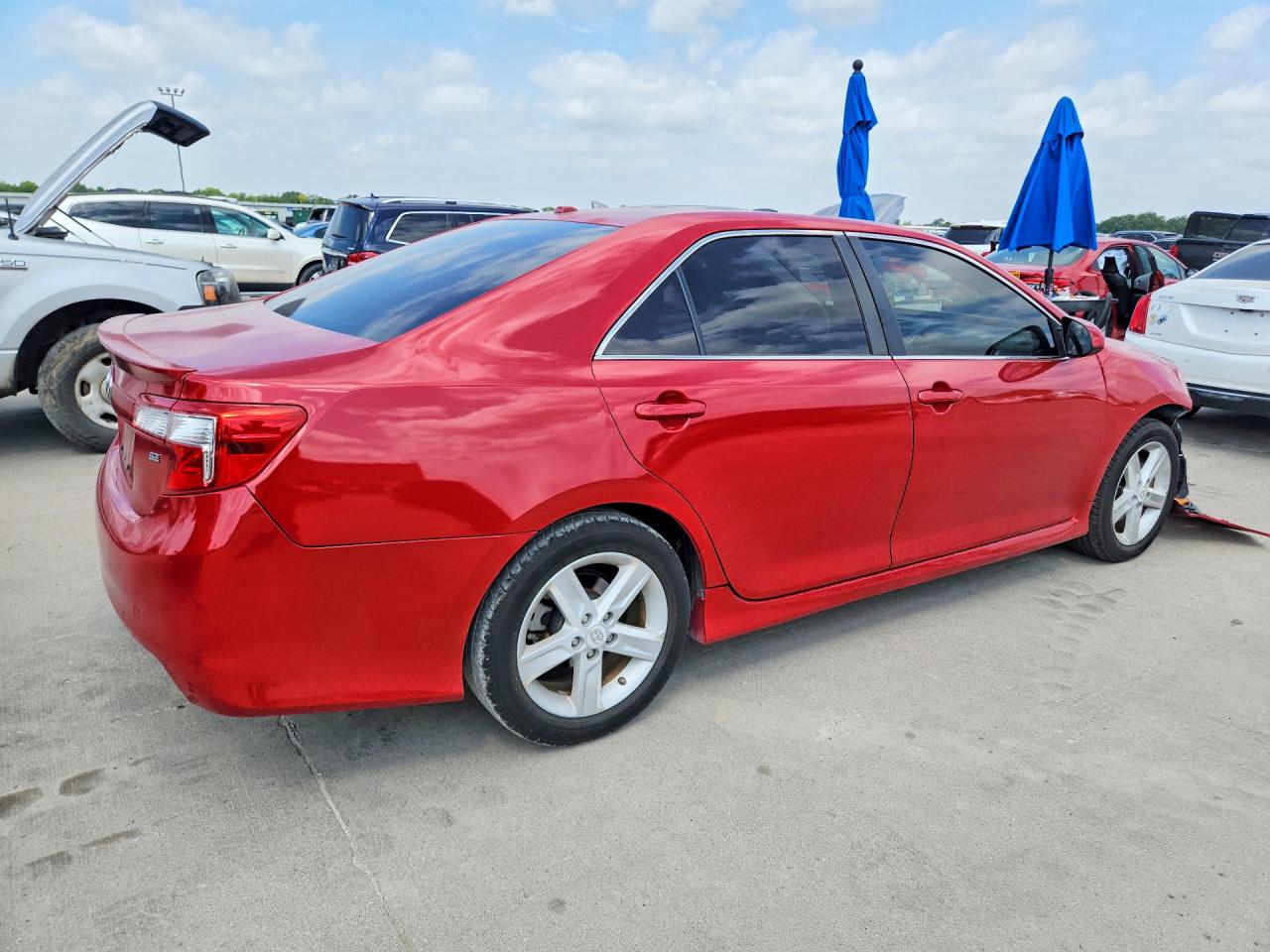 2012 Toyota Camry Se Red vin: 4T1BF1FKXCU600667