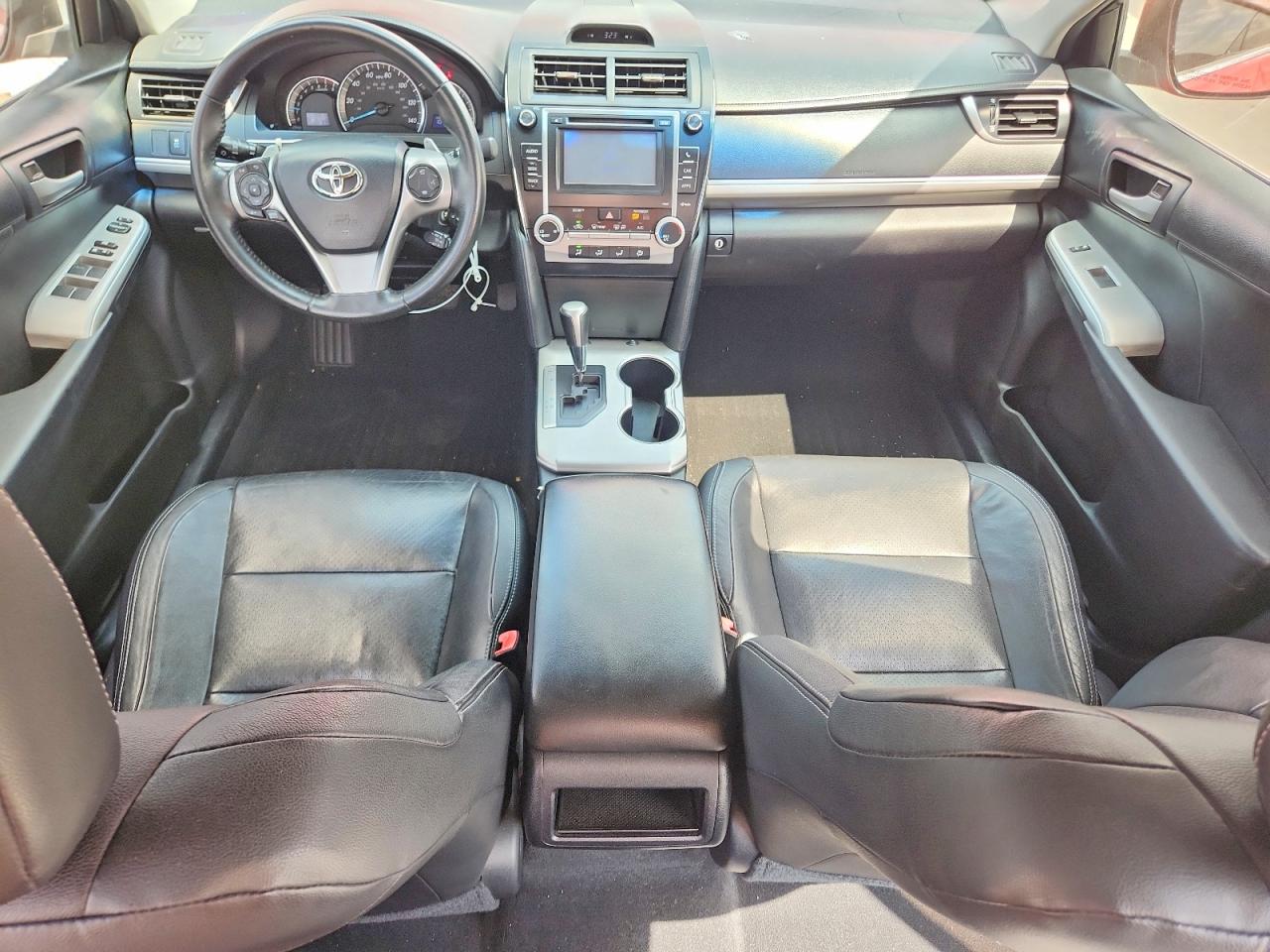 2012 Toyota Camry Se Red vin: 4T1BF1FKXCU600667