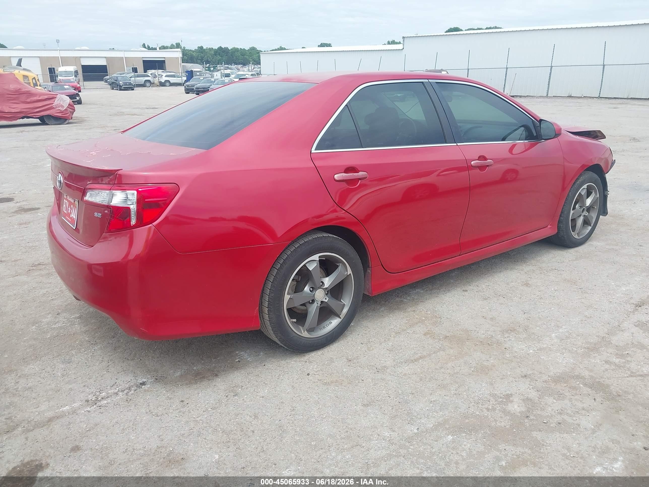 2012 Toyota Camry Se Red vin: 4T1BF1FKXCU602676