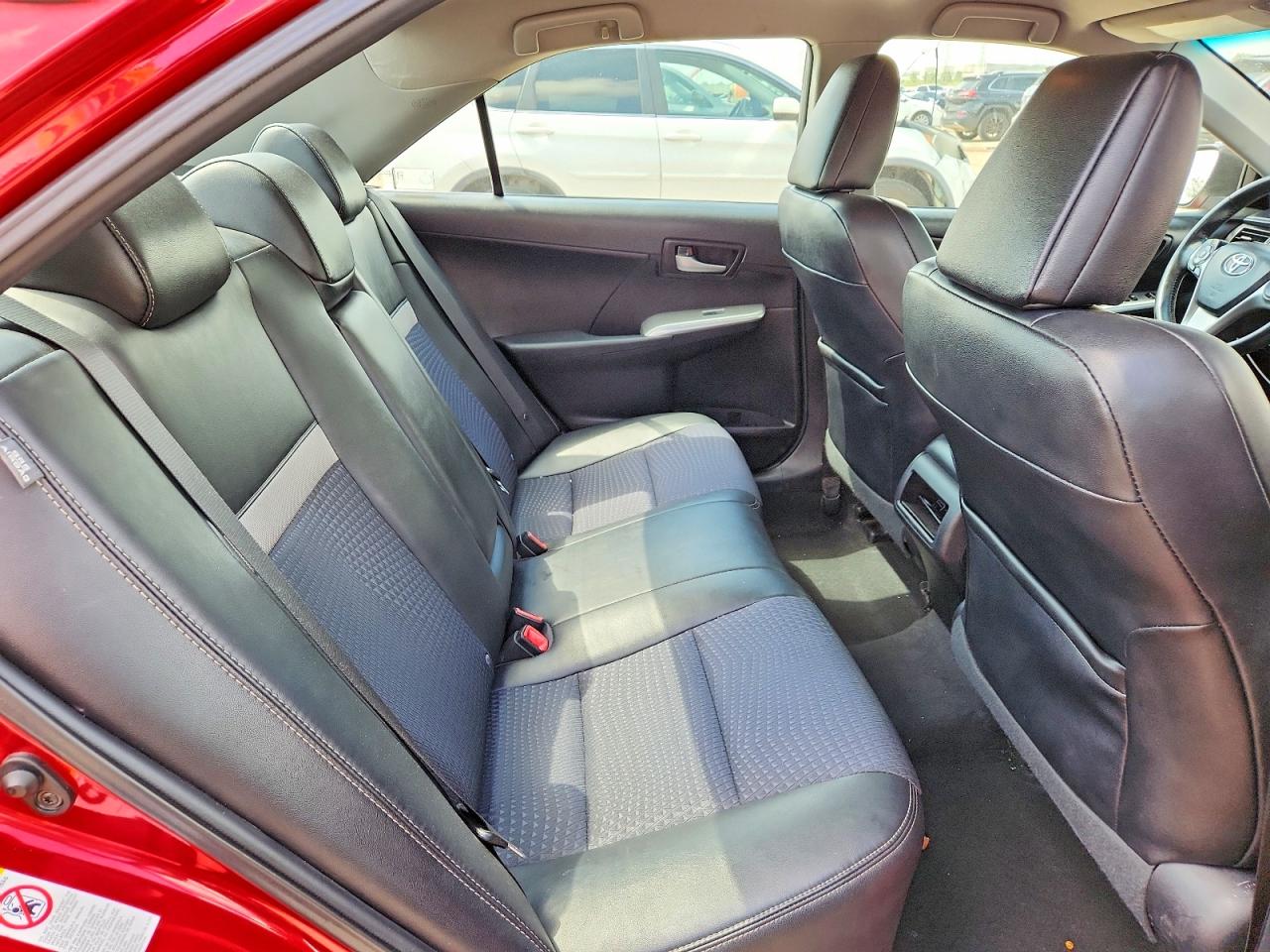 2012 Toyota Camry Se Red vin: 4T1BF1FKXCU605416