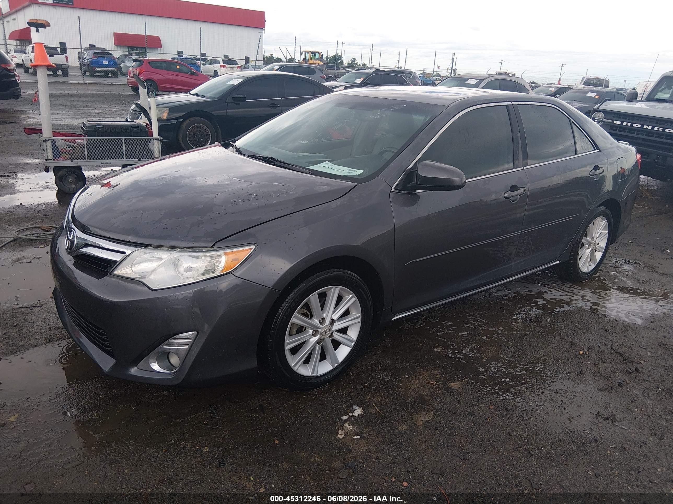 2012 Toyota Camry Xle Gray vin: 4T1BF1FKXCU607117