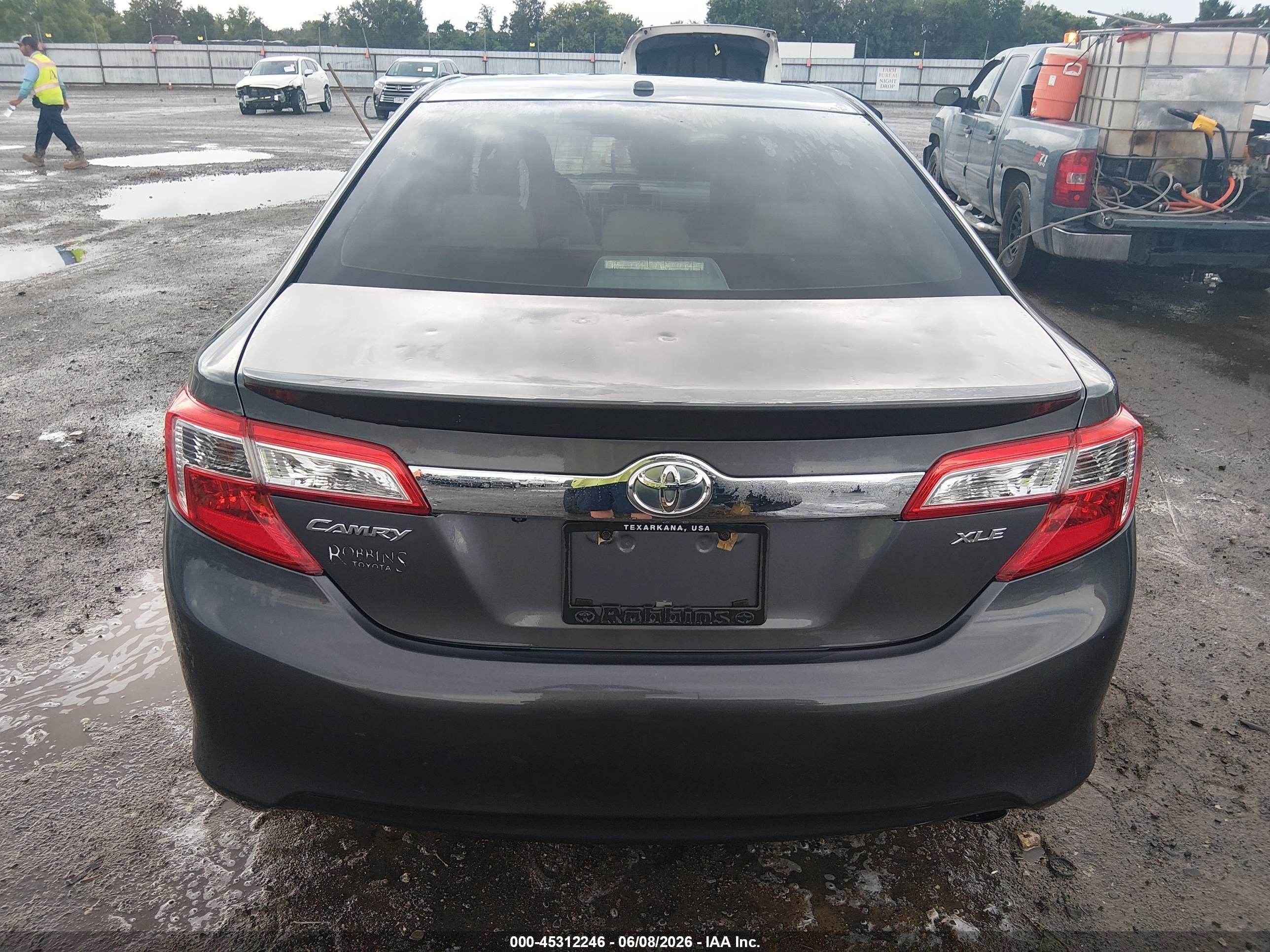 2012 Toyota Camry Xle Gray vin: 4T1BF1FKXCU607117