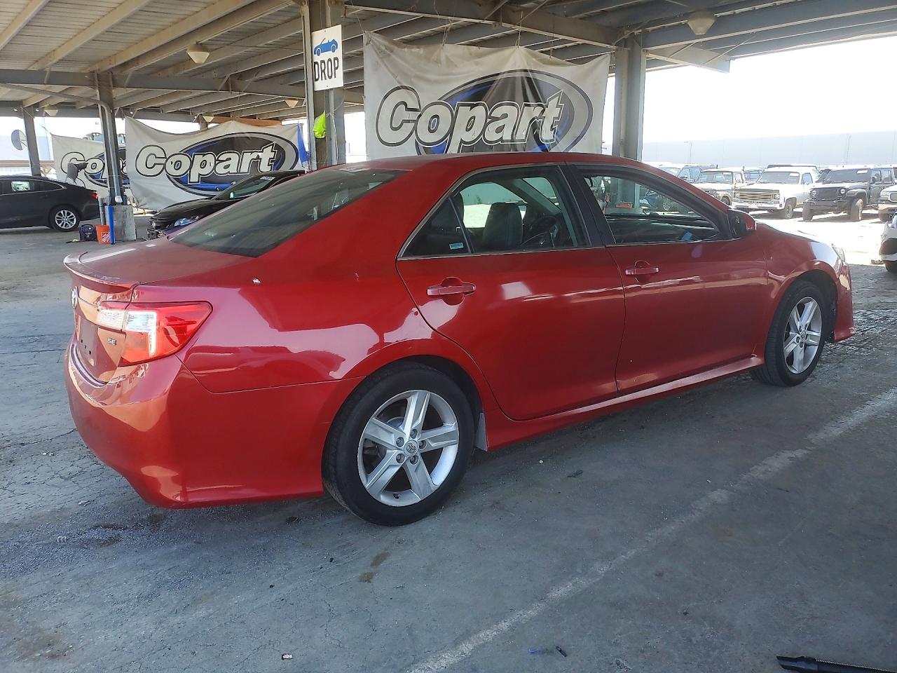 2012 Toyota Camry Se Red vin: 4T1BF1FKXCU628467