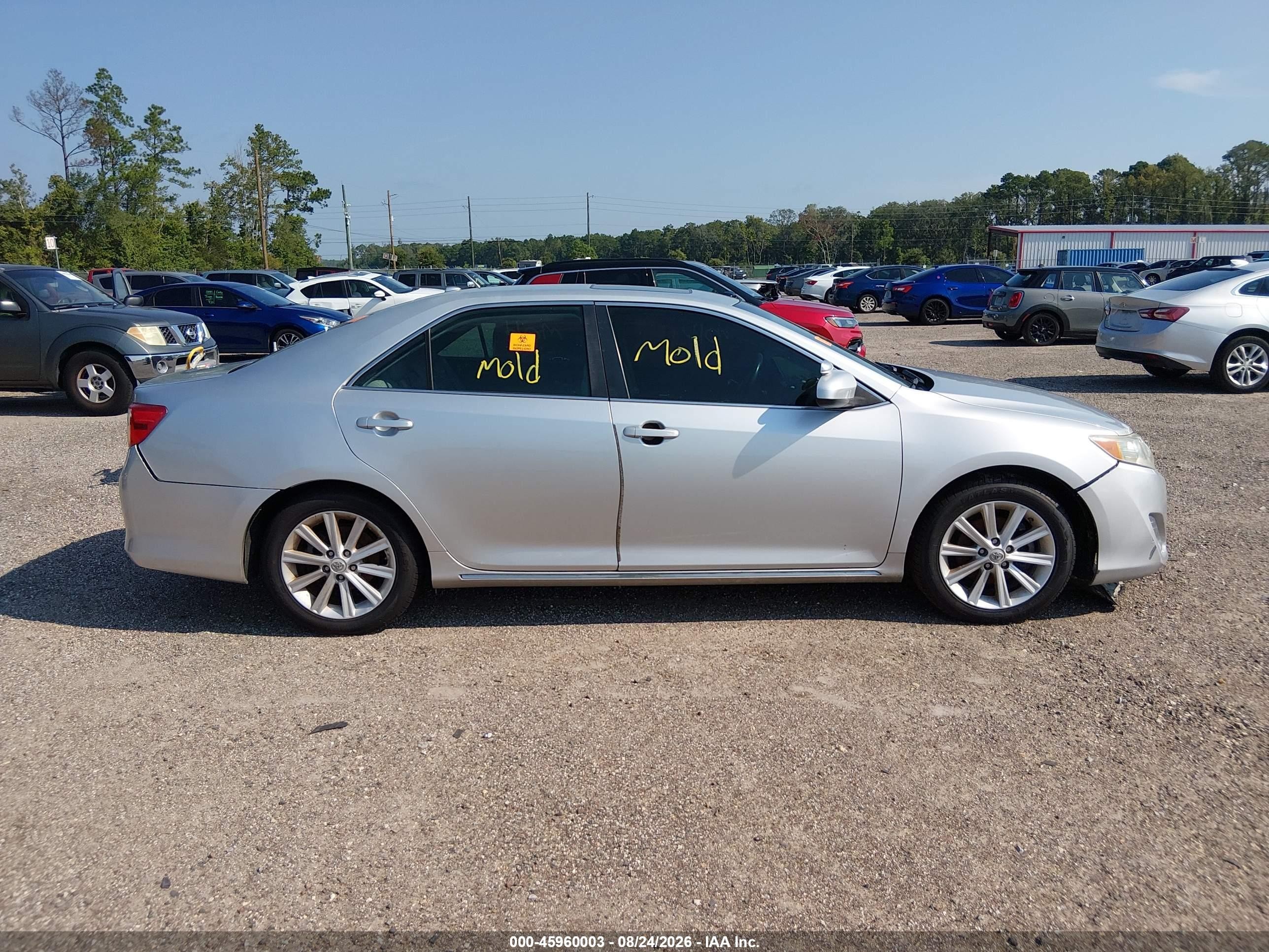 2013 Toyota Camry Xle Silver vin: 4T1BF1FKXDU212078