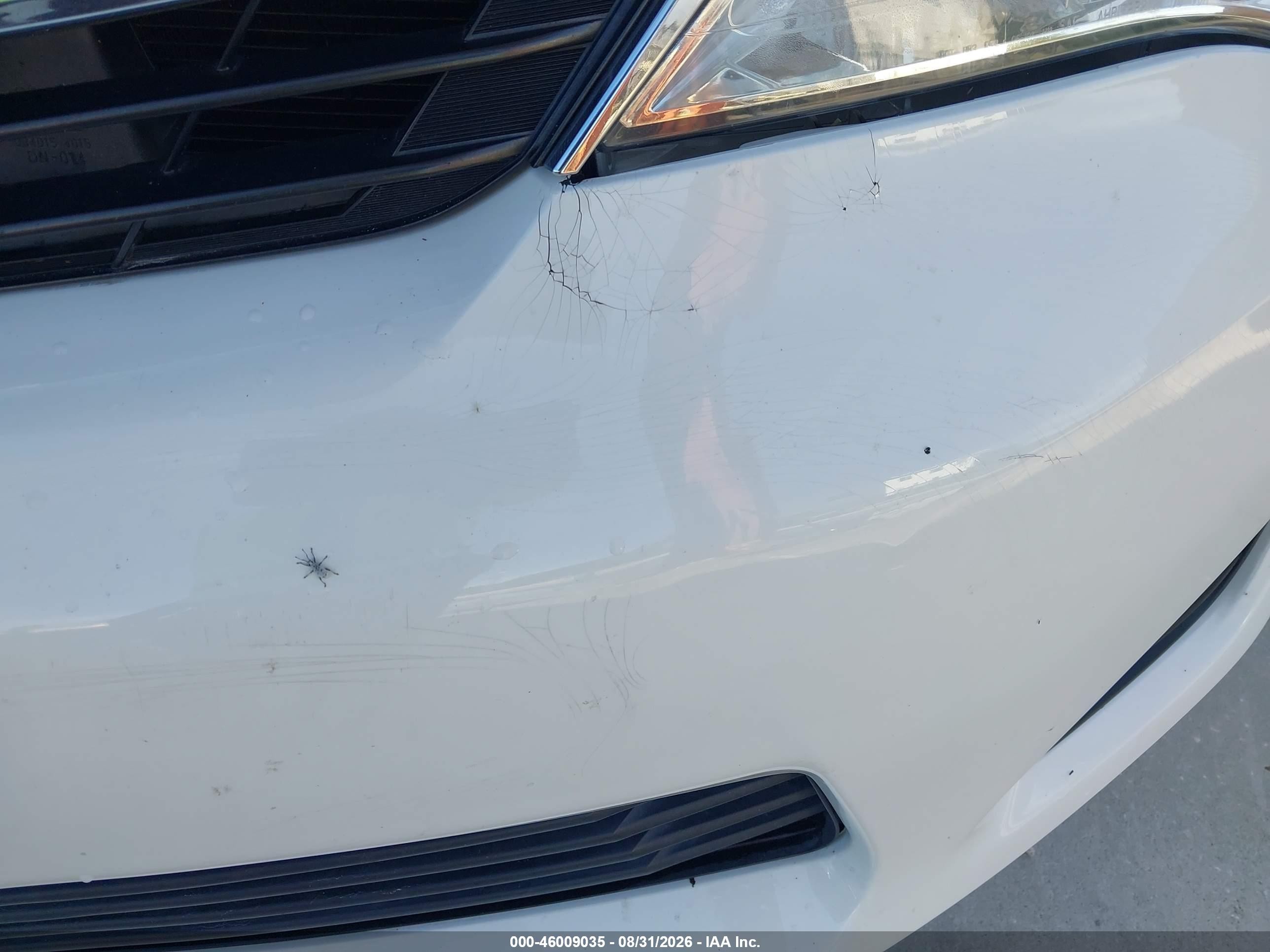 2013 Toyota Camry Le White vin: 4T1BF1FKXDU237644