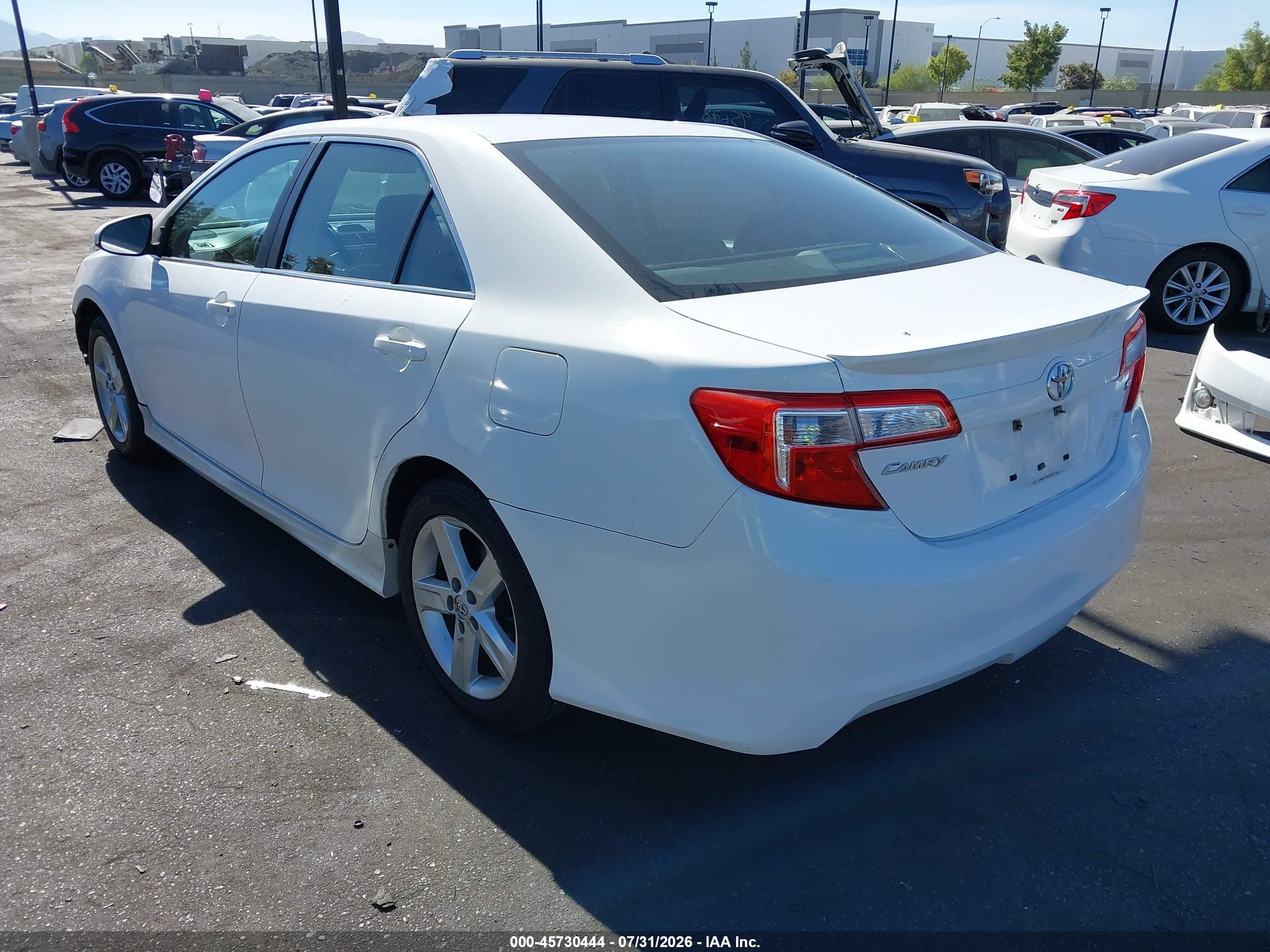 2013 Toyota Camry Se White vin: 4T1BF1FKXDU237935