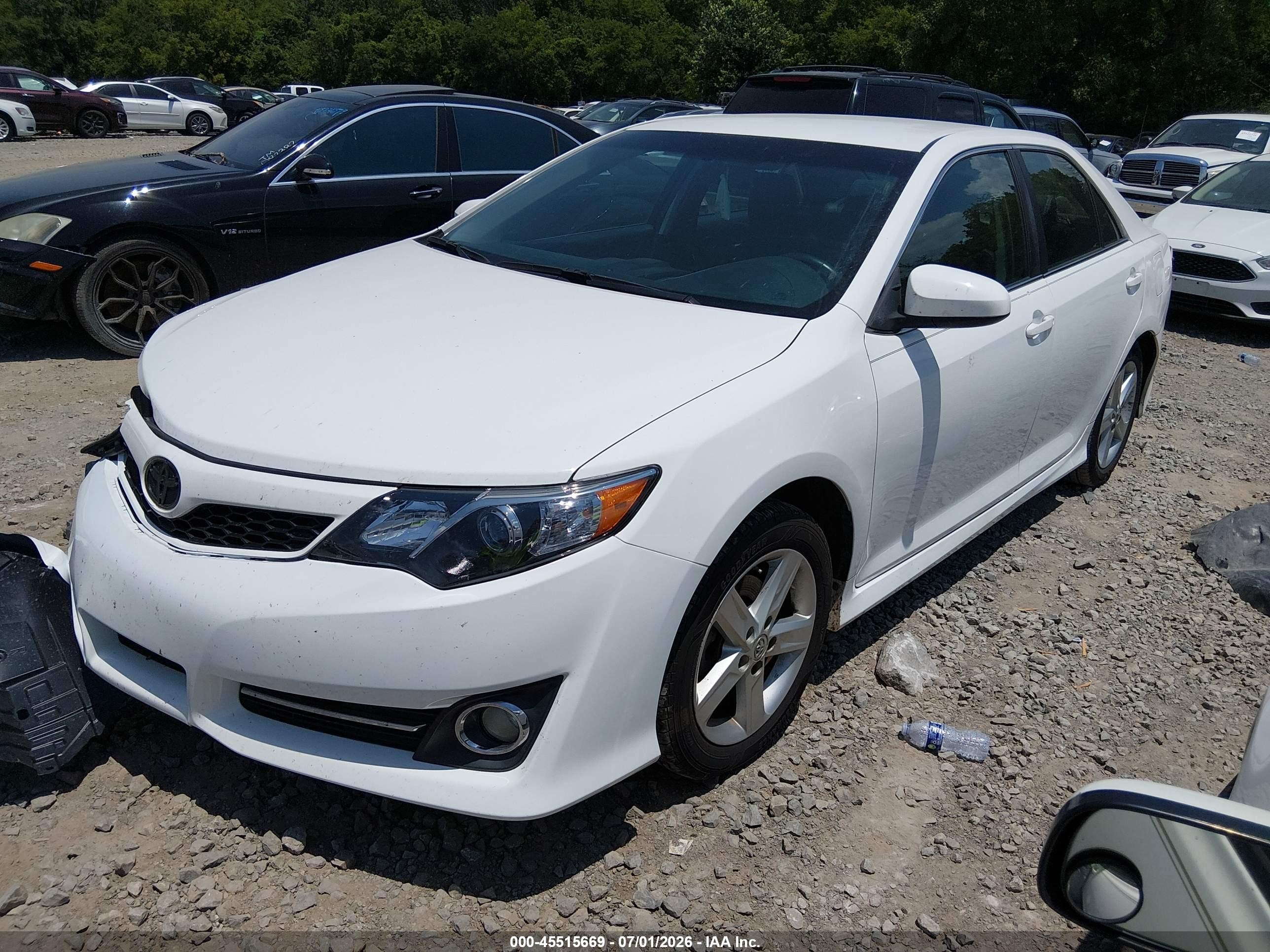 2013 Toyota Camry Se White vin: 4T1BF1FKXDU241452