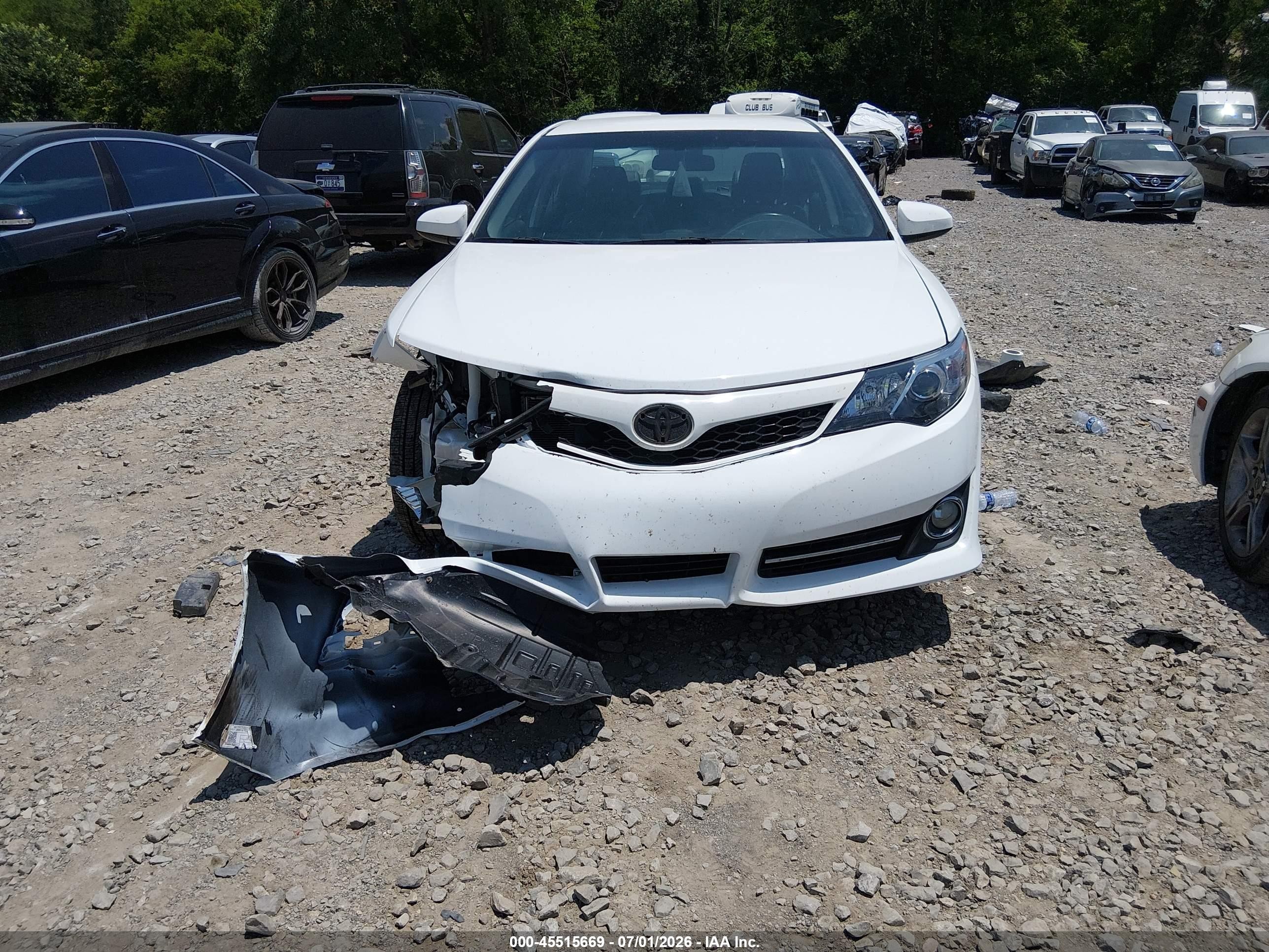 2013 Toyota Camry Se White vin: 4T1BF1FKXDU241452