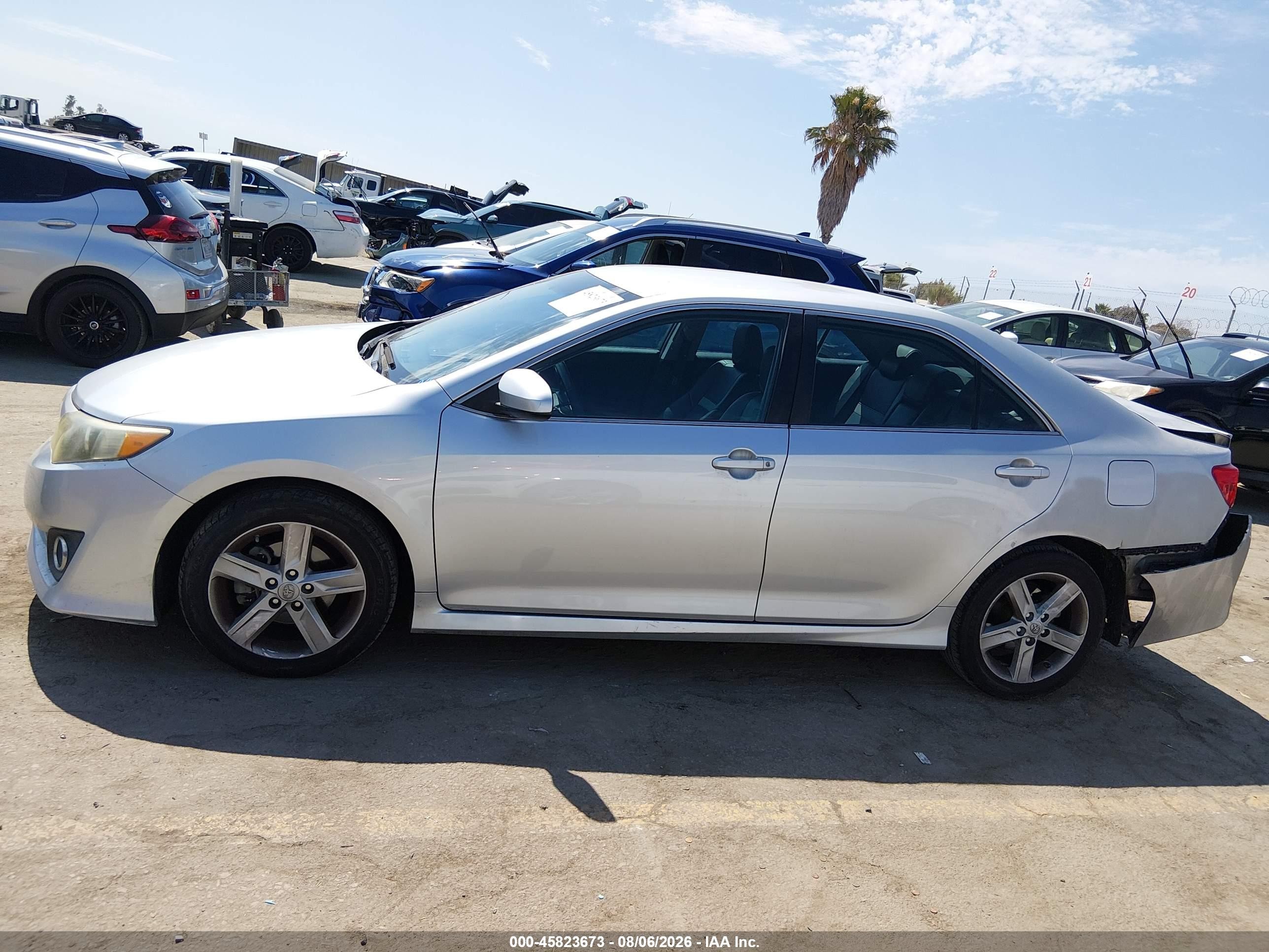 2013 Toyota Camry Se Серебряный vin: 4T1BF1FKXDU246294