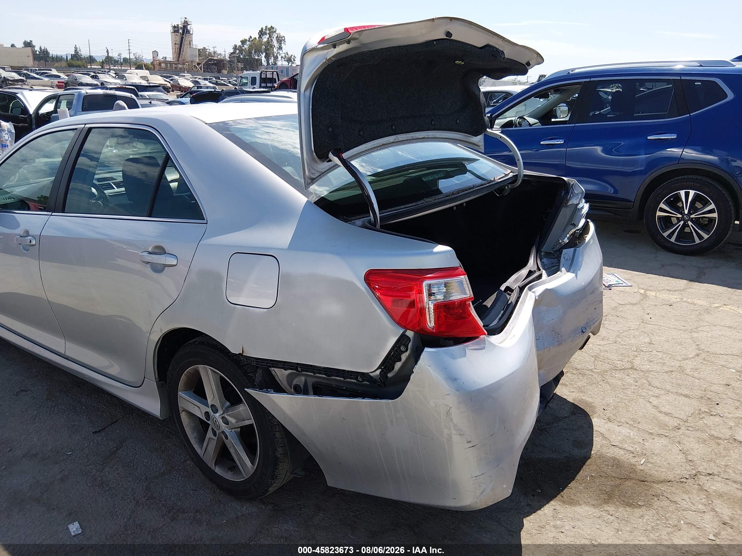 2013 Toyota Camry Se Серебряный vin: 4T1BF1FKXDU246294