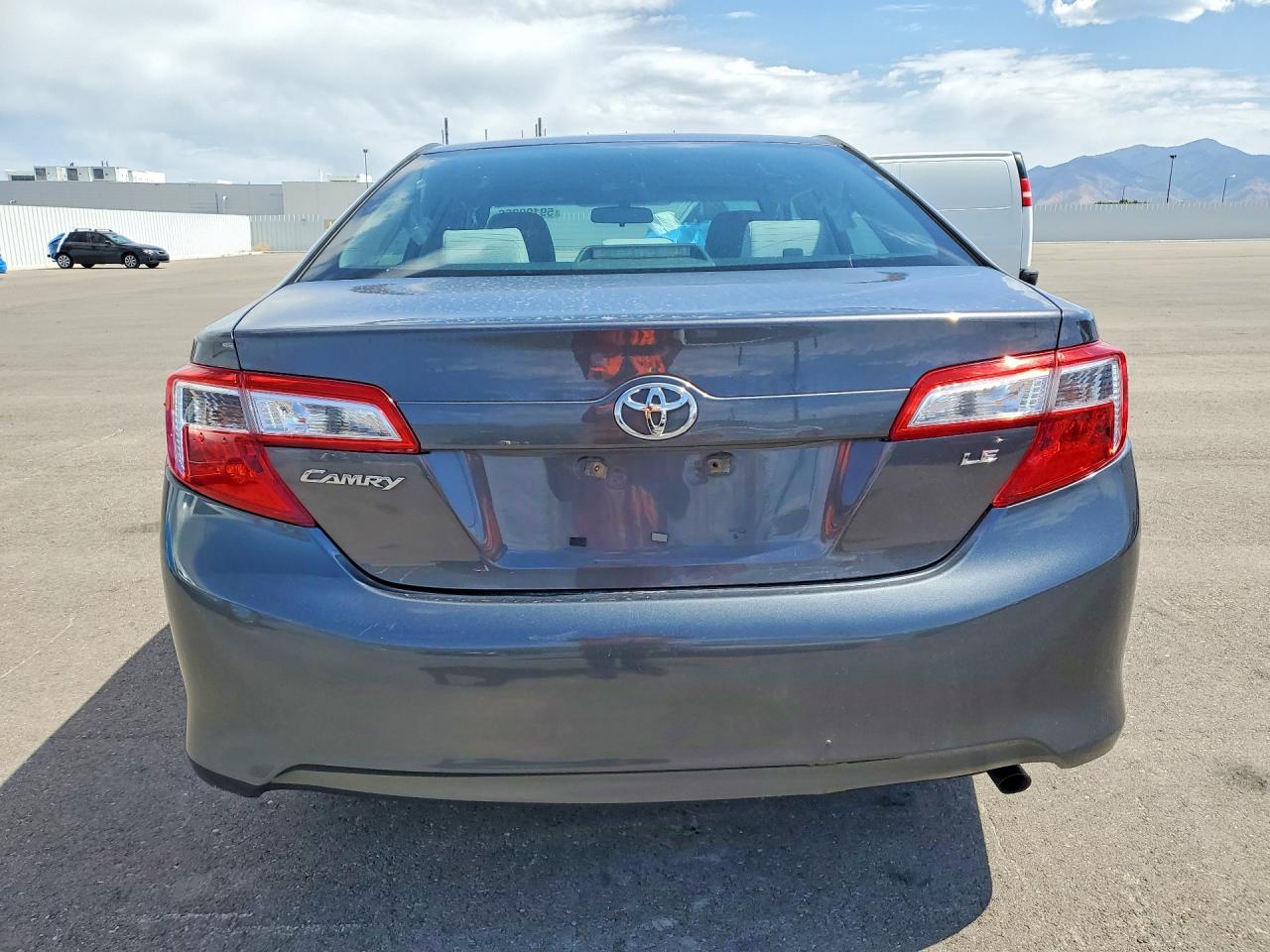 2013 Toyota Camry Le Beige vin: 4T1BF1FKXDU248370