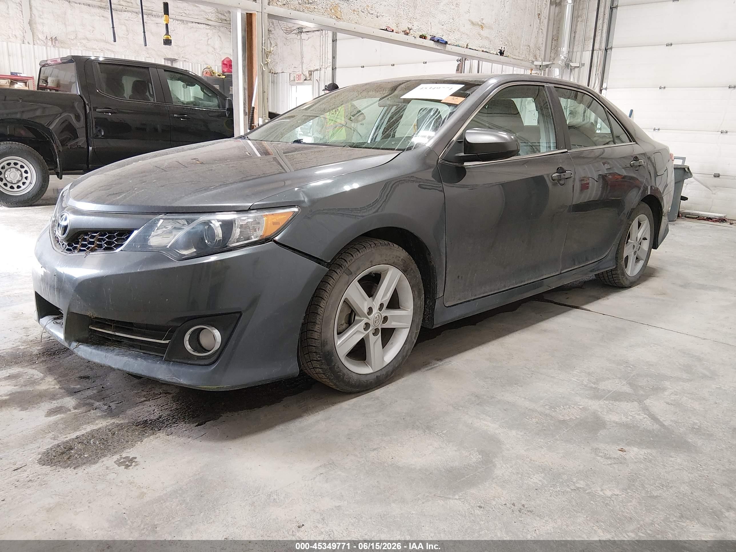 2013 Toyota Camry Se Gray vin: 4T1BF1FKXDU257554