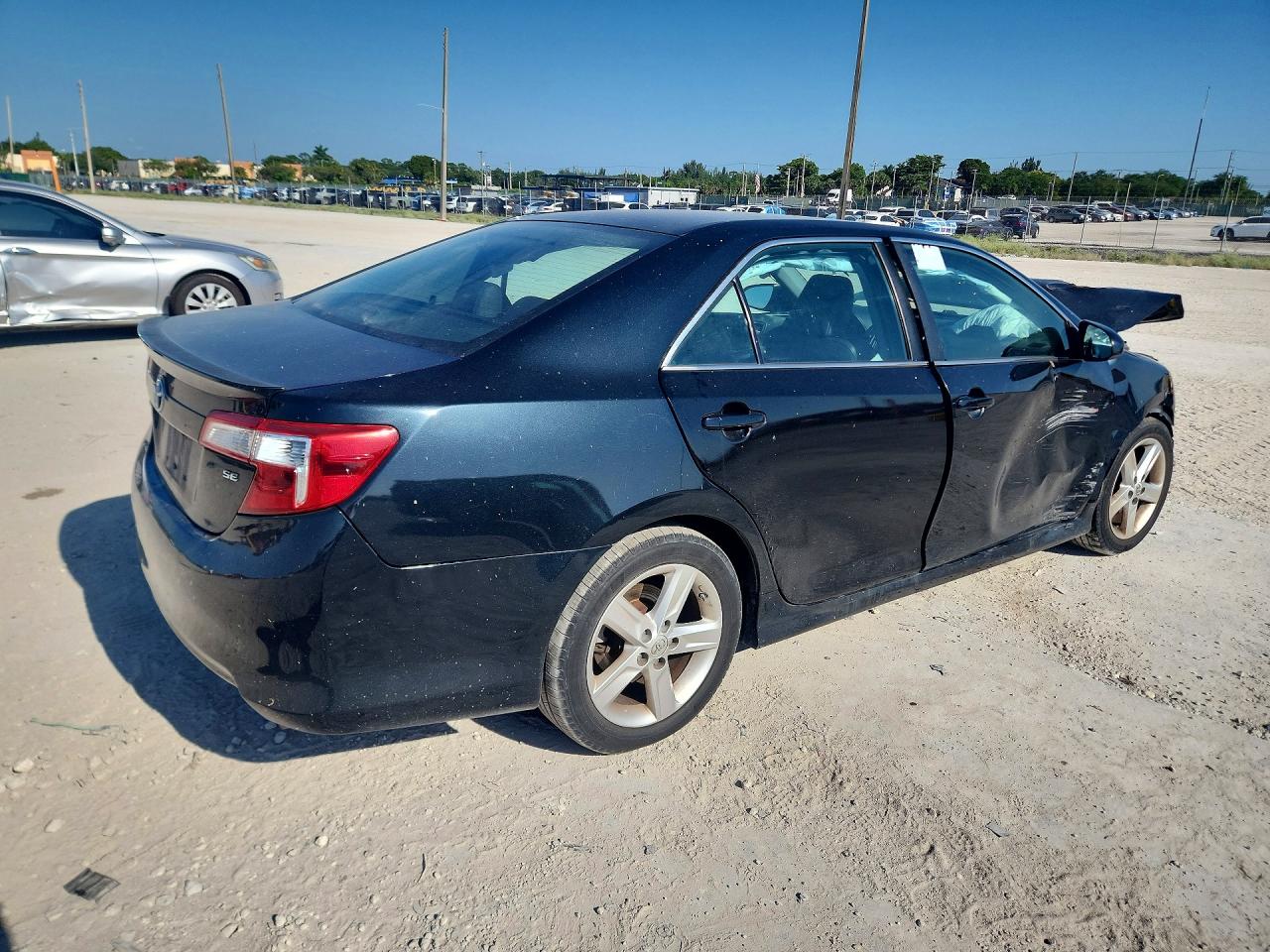 2013 Toyota Camry Se Black vin: 4T1BF1FKXDU267209