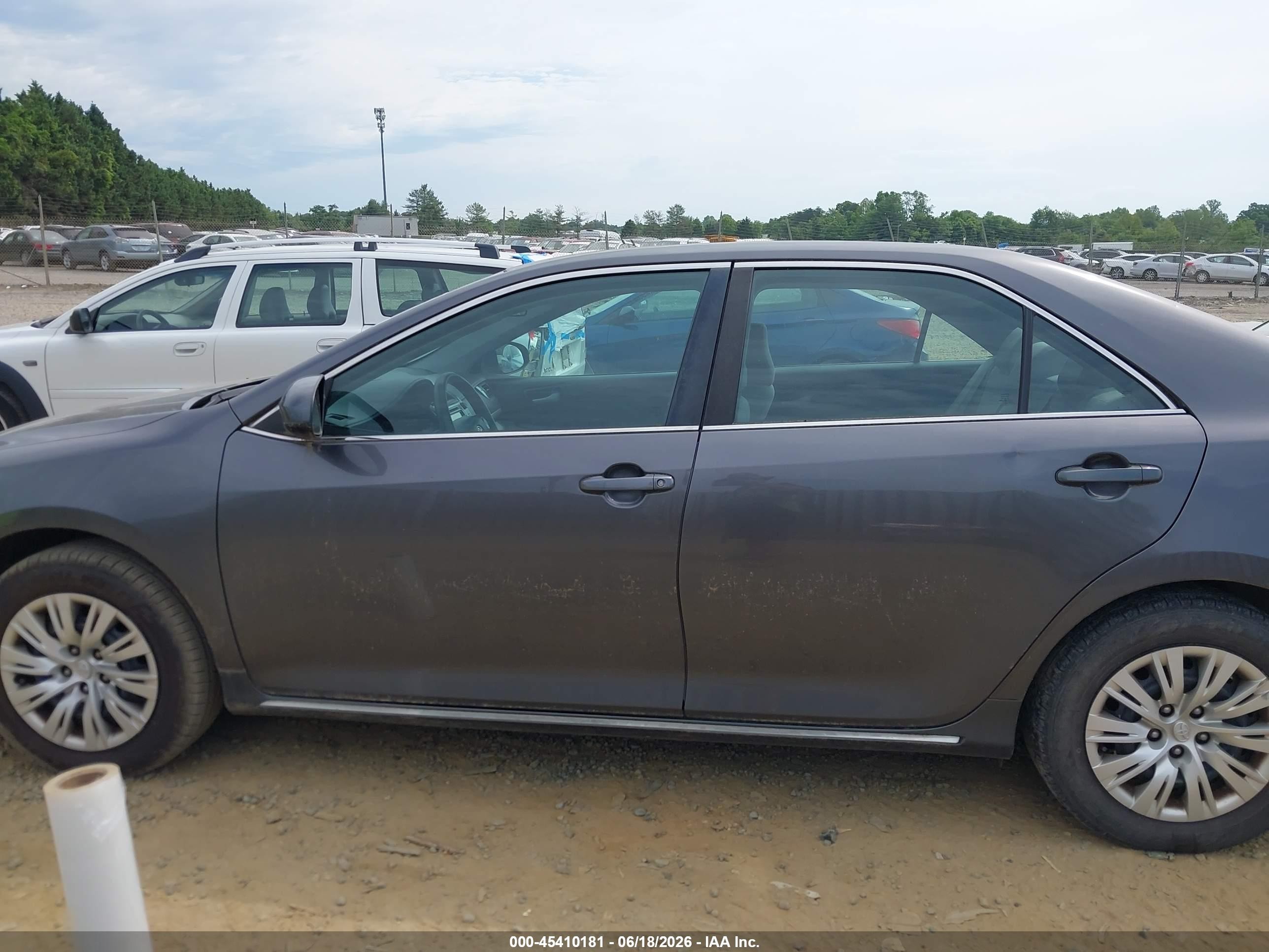 2013 Toyota Camry Le Gray vin: 4T1BF1FKXDU275908