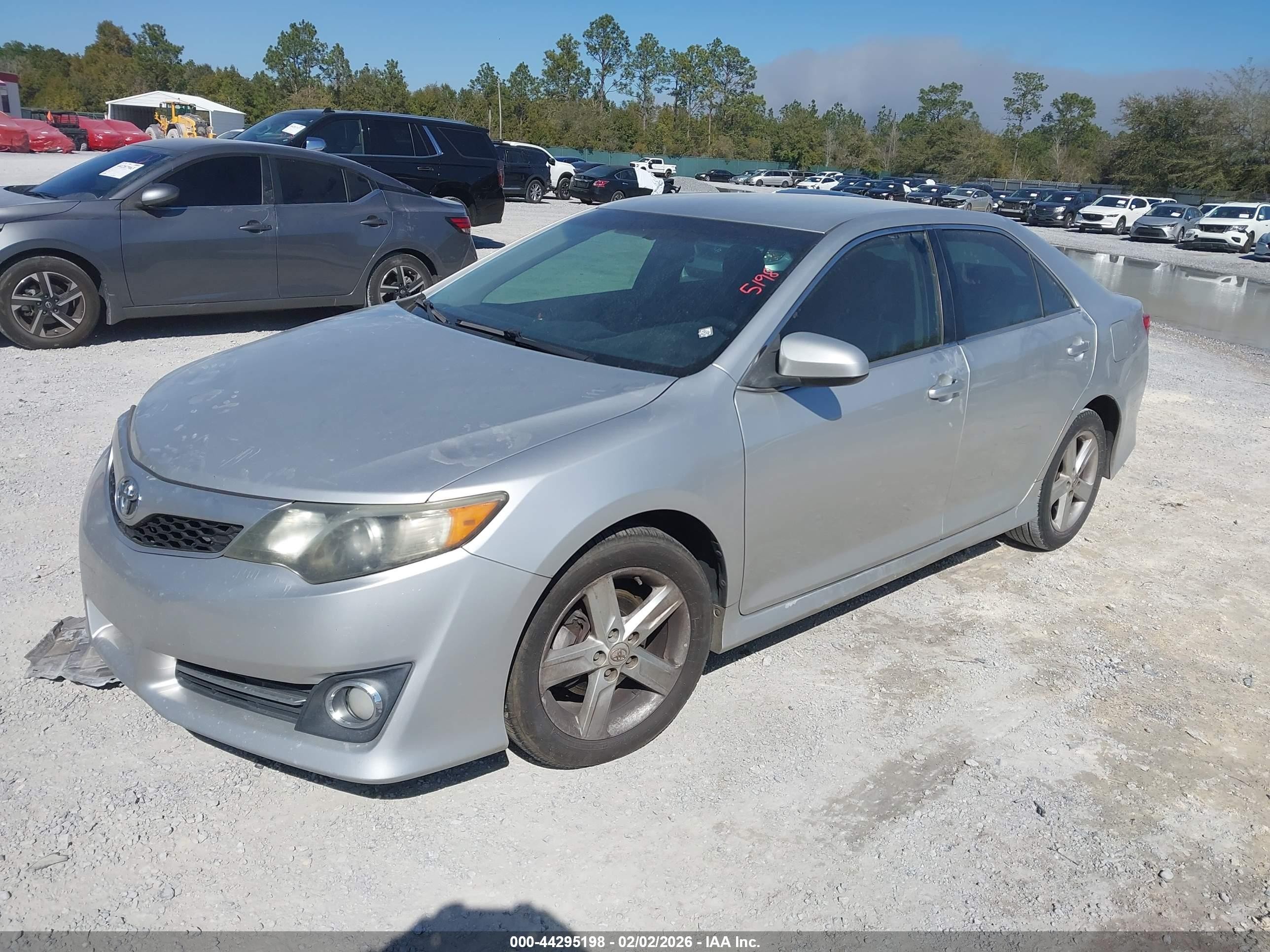 2013 Toyota Camry Se Серебряный vin: 4T1BF1FKXDU279800