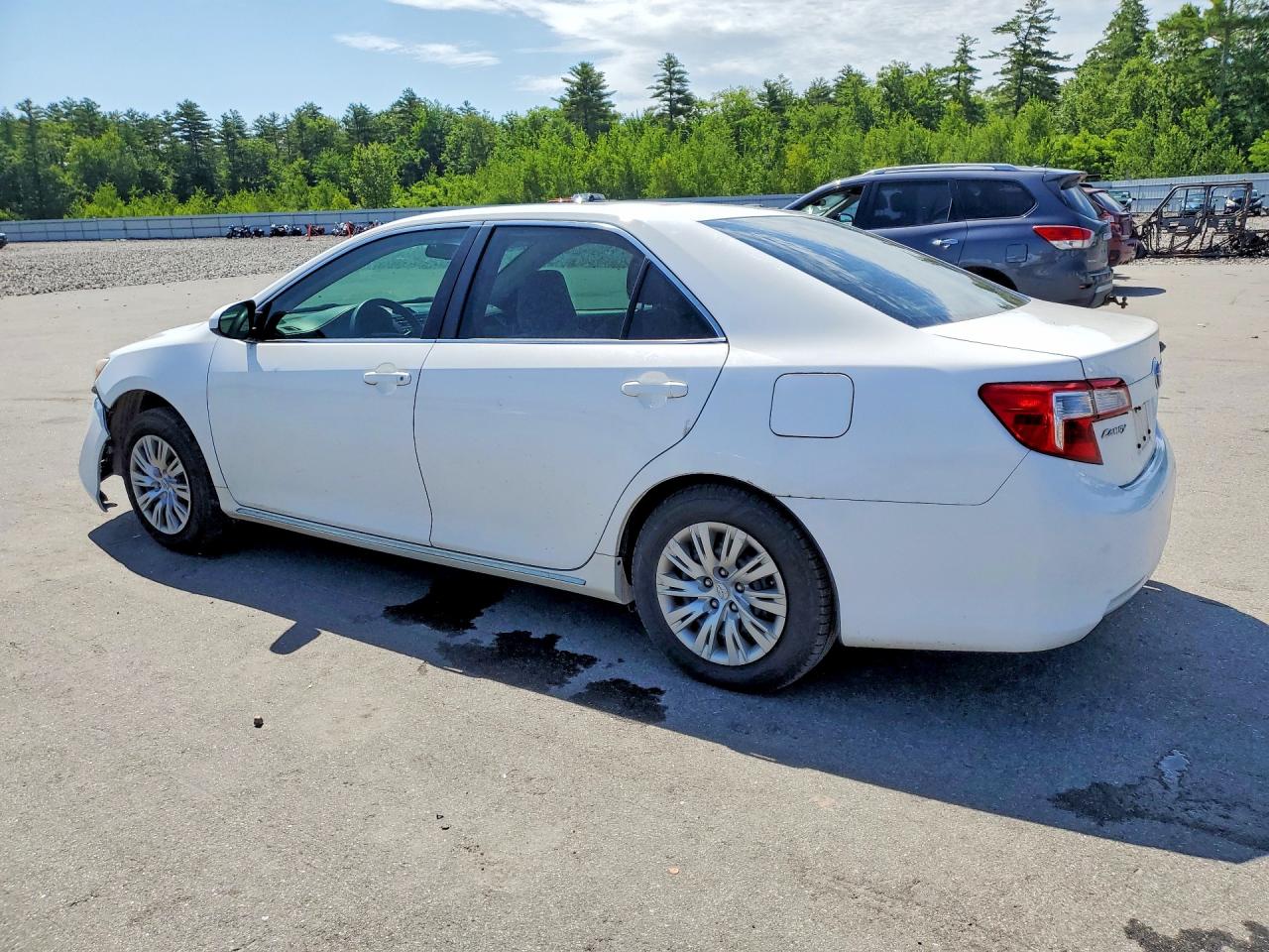2013 Toyota Camry Le White vin: 4T1BF1FKXDU279876