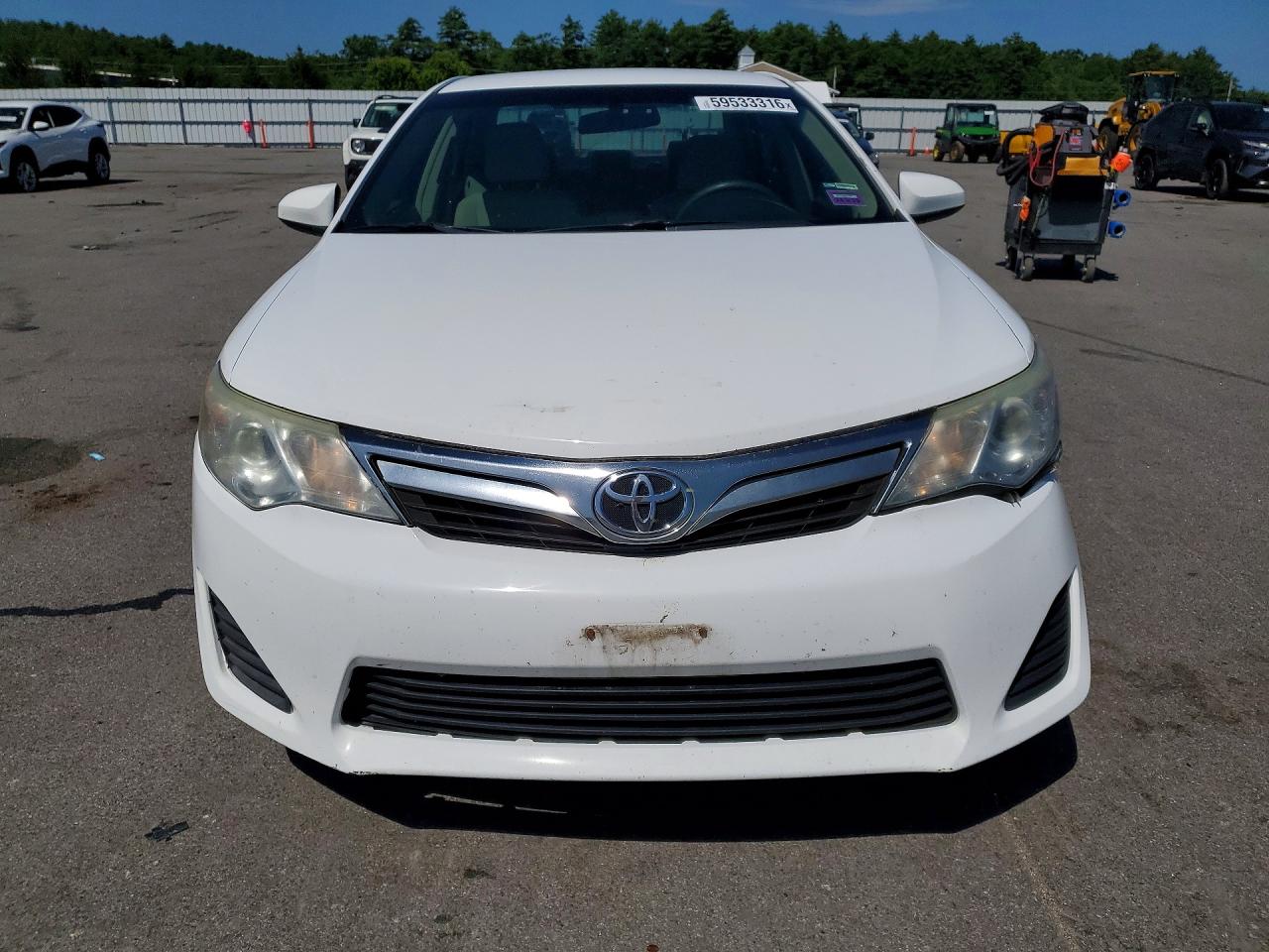 2013 Toyota Camry Le White vin: 4T1BF1FKXDU279876