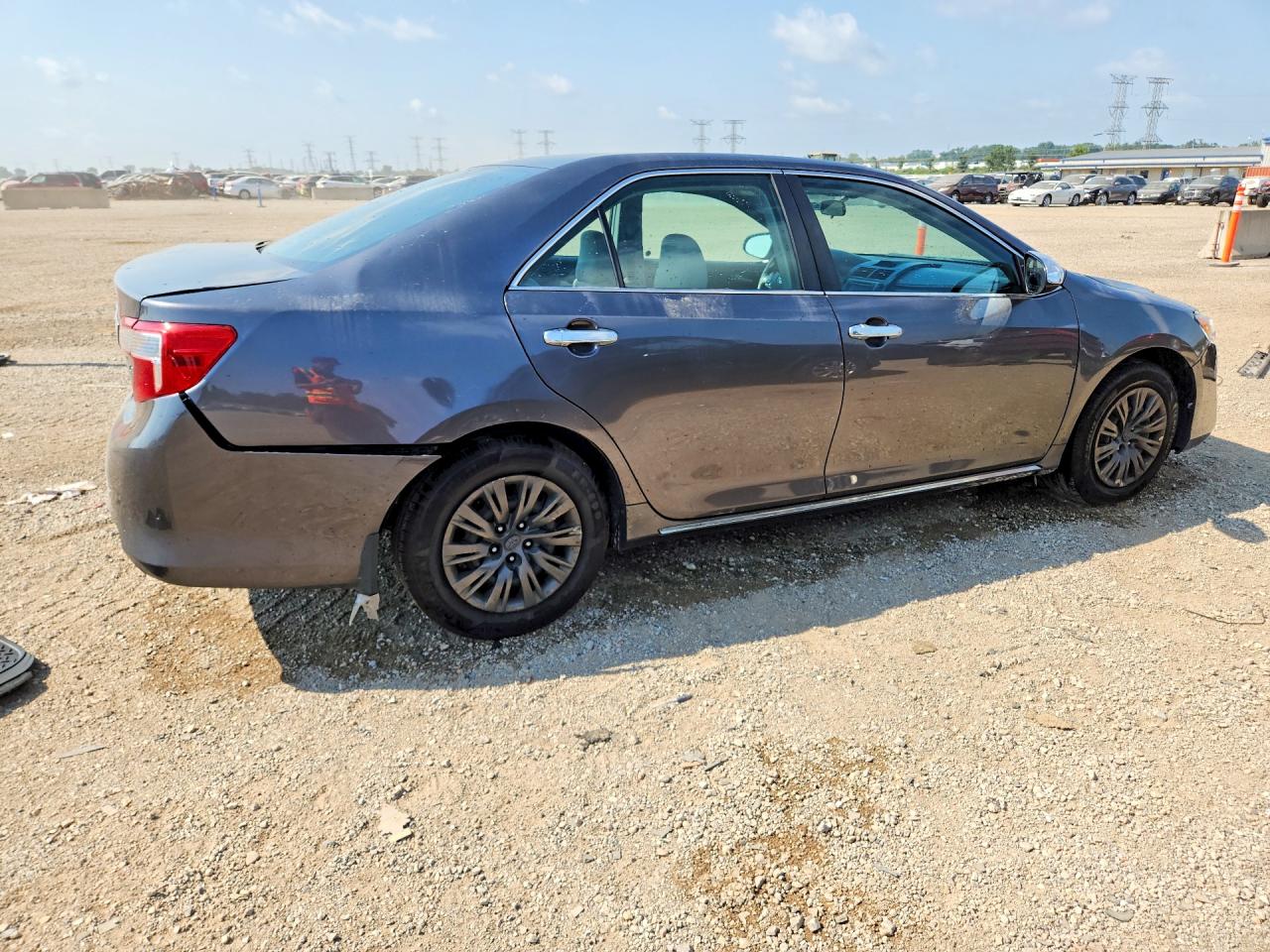 2013 Toyota Camry Le Gray vin: 4T1BF1FKXDU289596