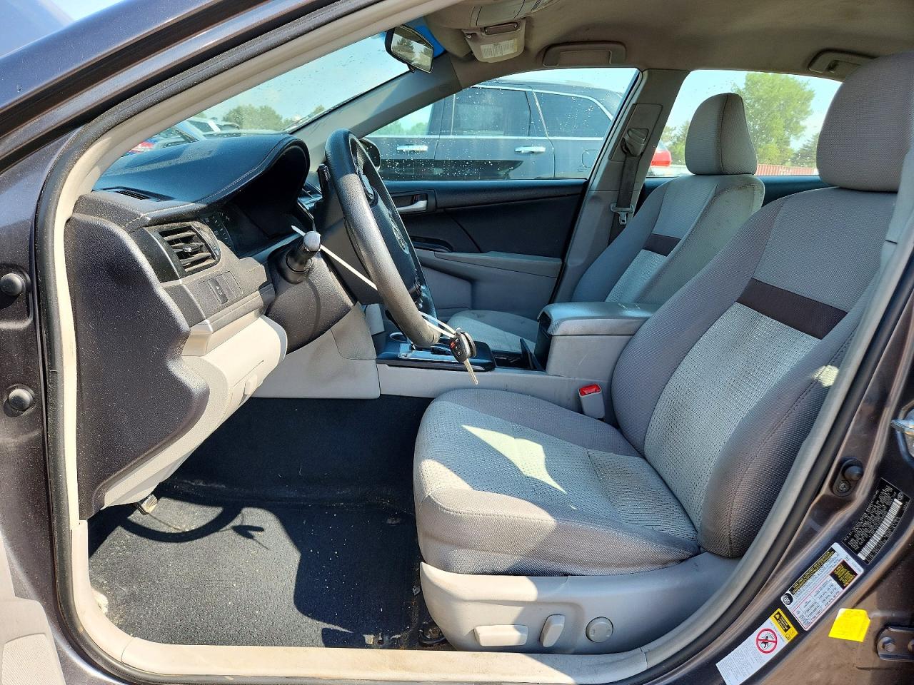 2013 Toyota Camry Le Gray vin: 4T1BF1FKXDU289596