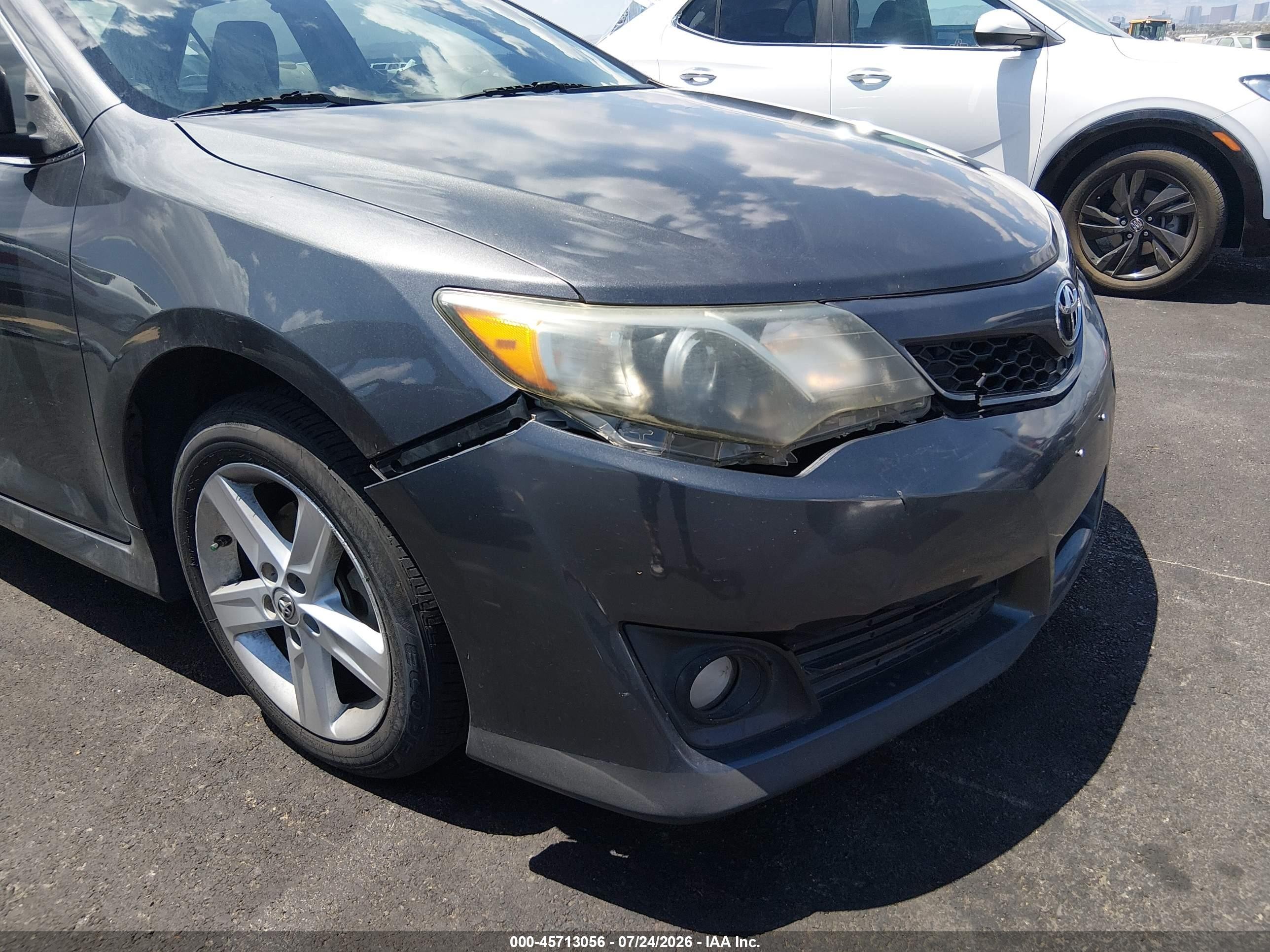 2013 Toyota Camry Se Серый vin: 4T1BF1FKXDU291641