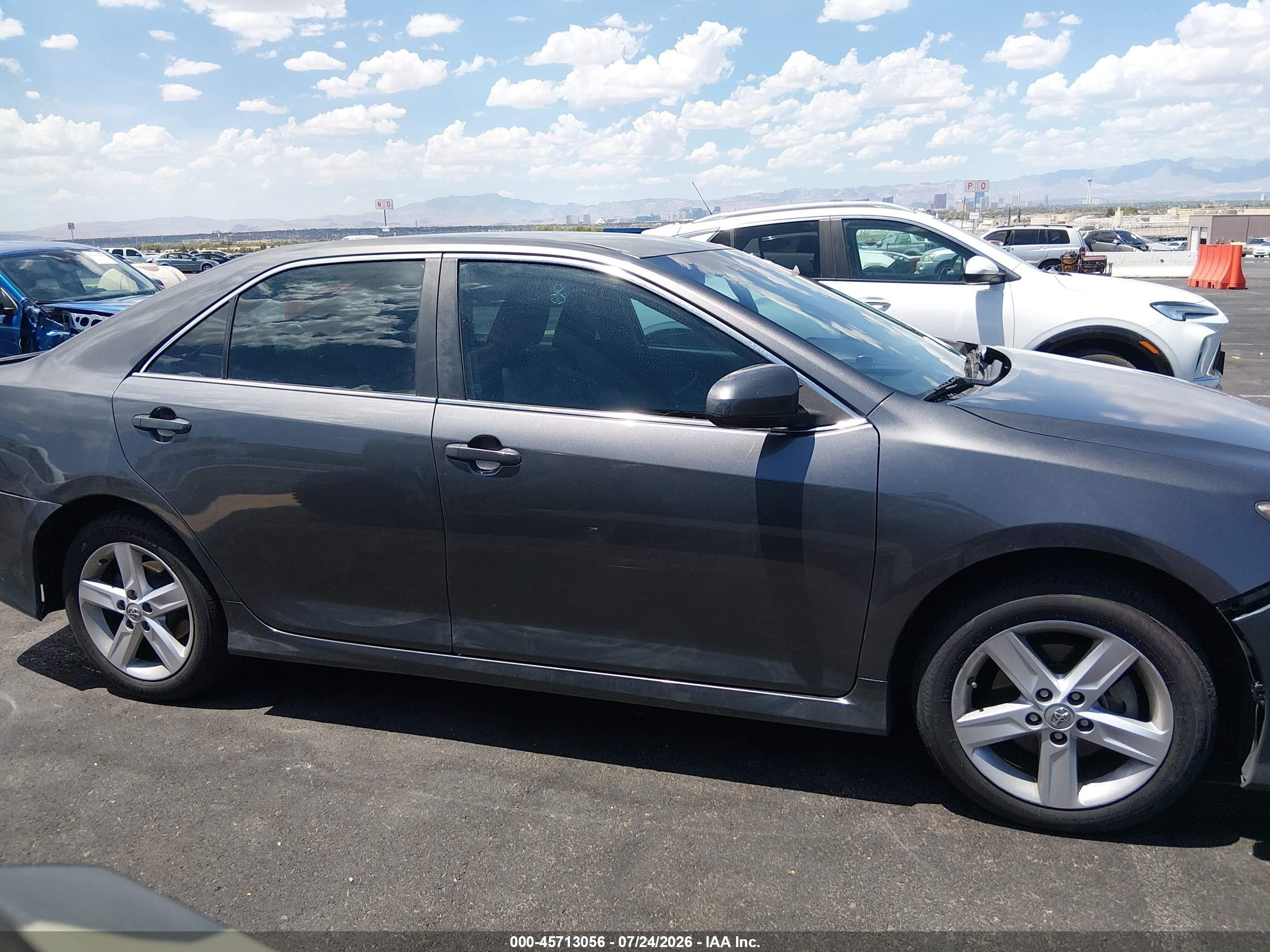 2013 Toyota Camry Se Серый vin: 4T1BF1FKXDU291641