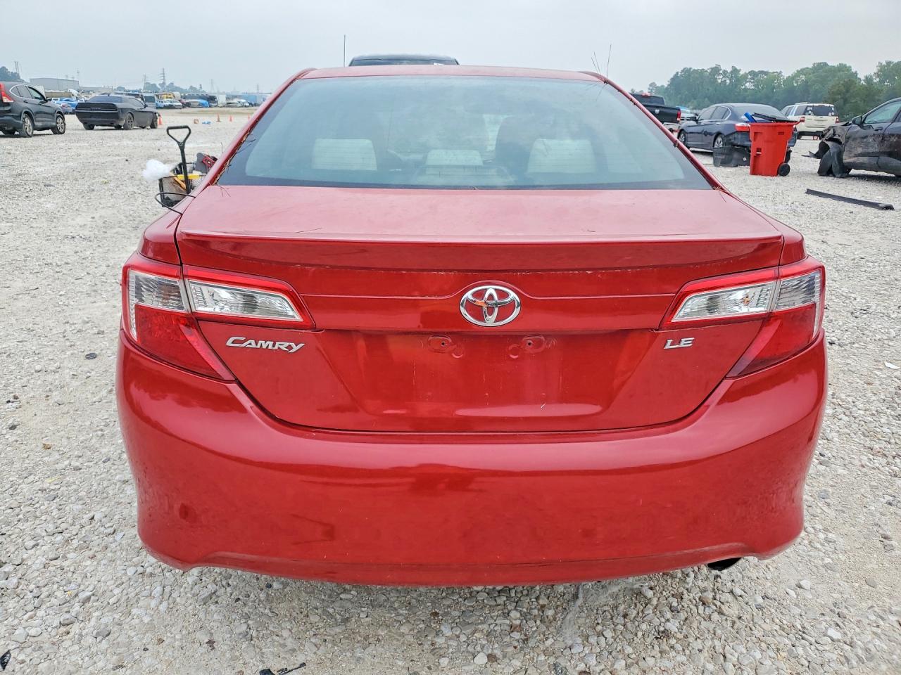 2013 Toyota Camry L Red vin: 4T1BF1FKXDU637641