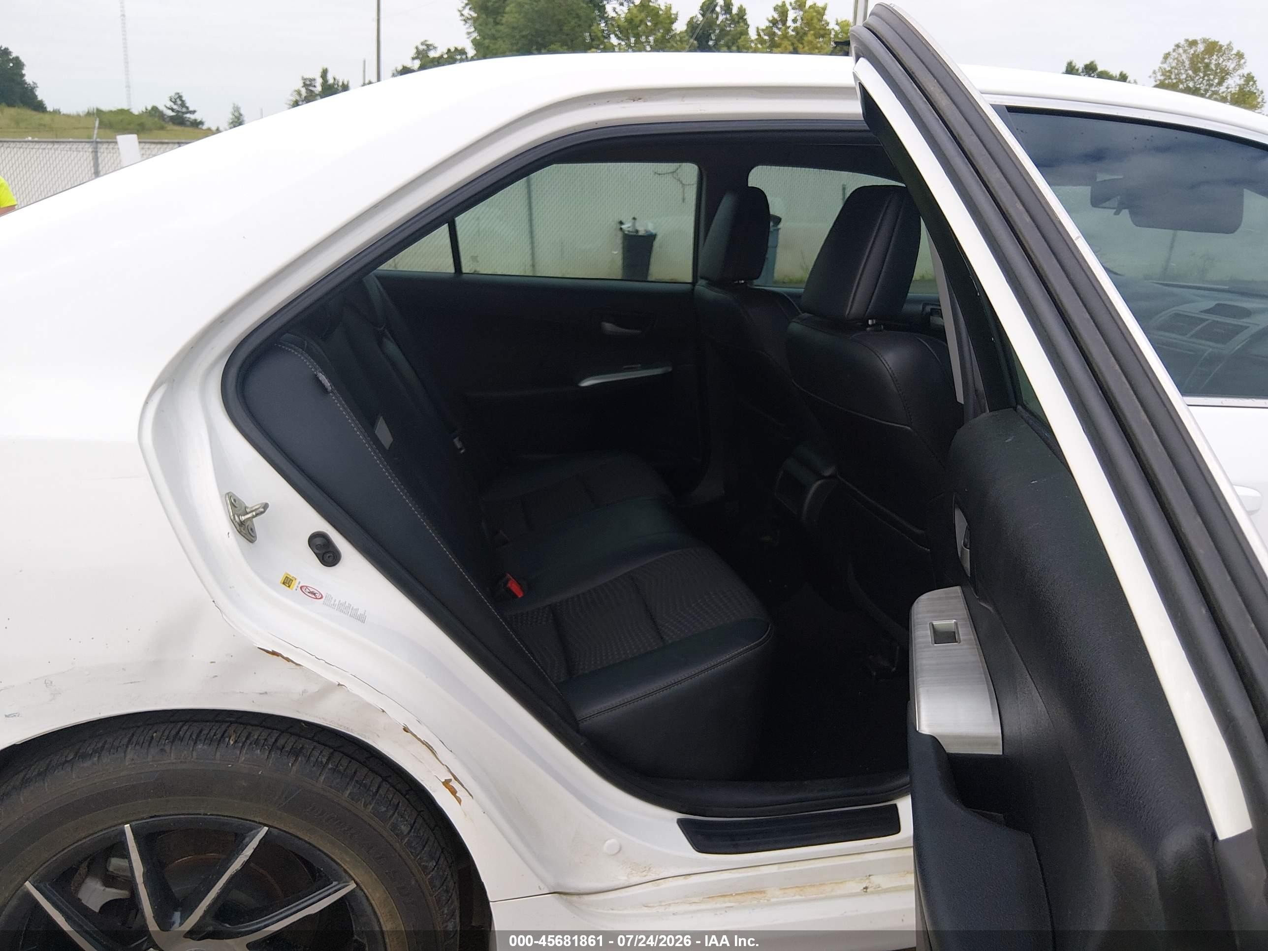2013 Toyota Camry Se Белый vin: 4T1BF1FKXDU645254