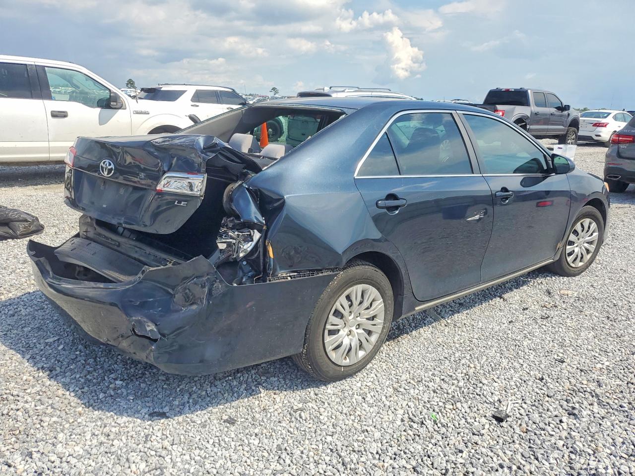 2013 Toyota Camry Le Синий vin: 4T1BF1FKXDU645870