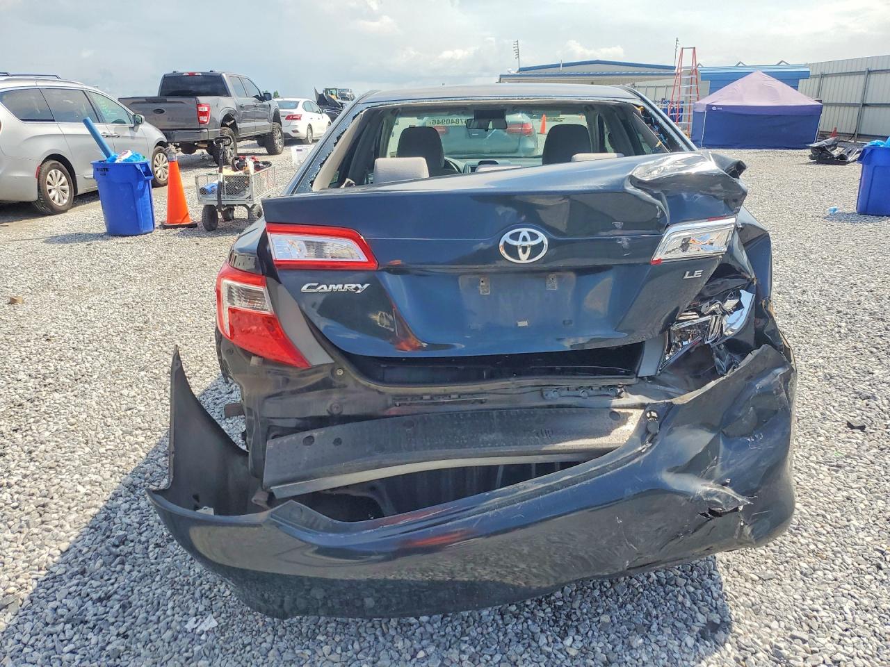 2013 Toyota Camry Le Синий vin: 4T1BF1FKXDU645870