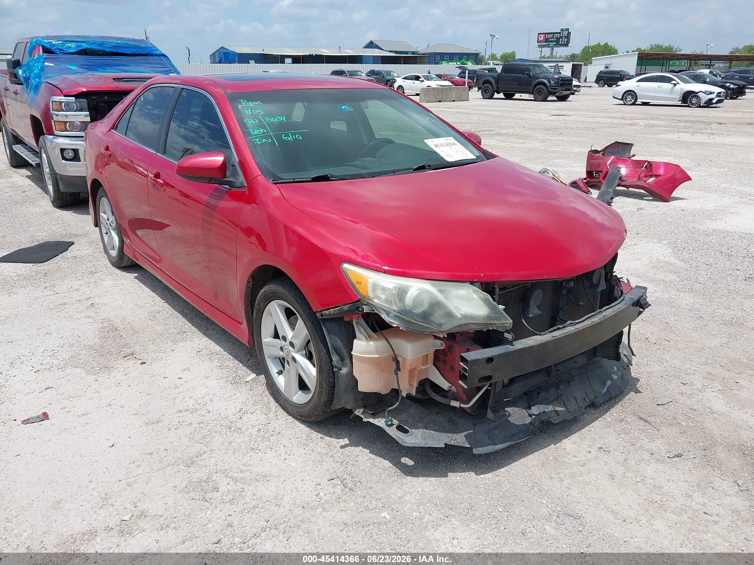 2013 Toyota Camry Se Красный vin: 4T1BF1FKXDU659378