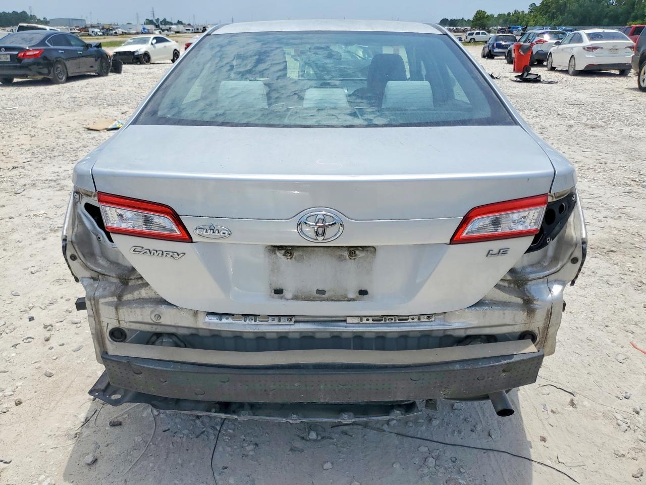 2013 Toyota Camry Le Silver vin: 4T1BF1FKXDU662085