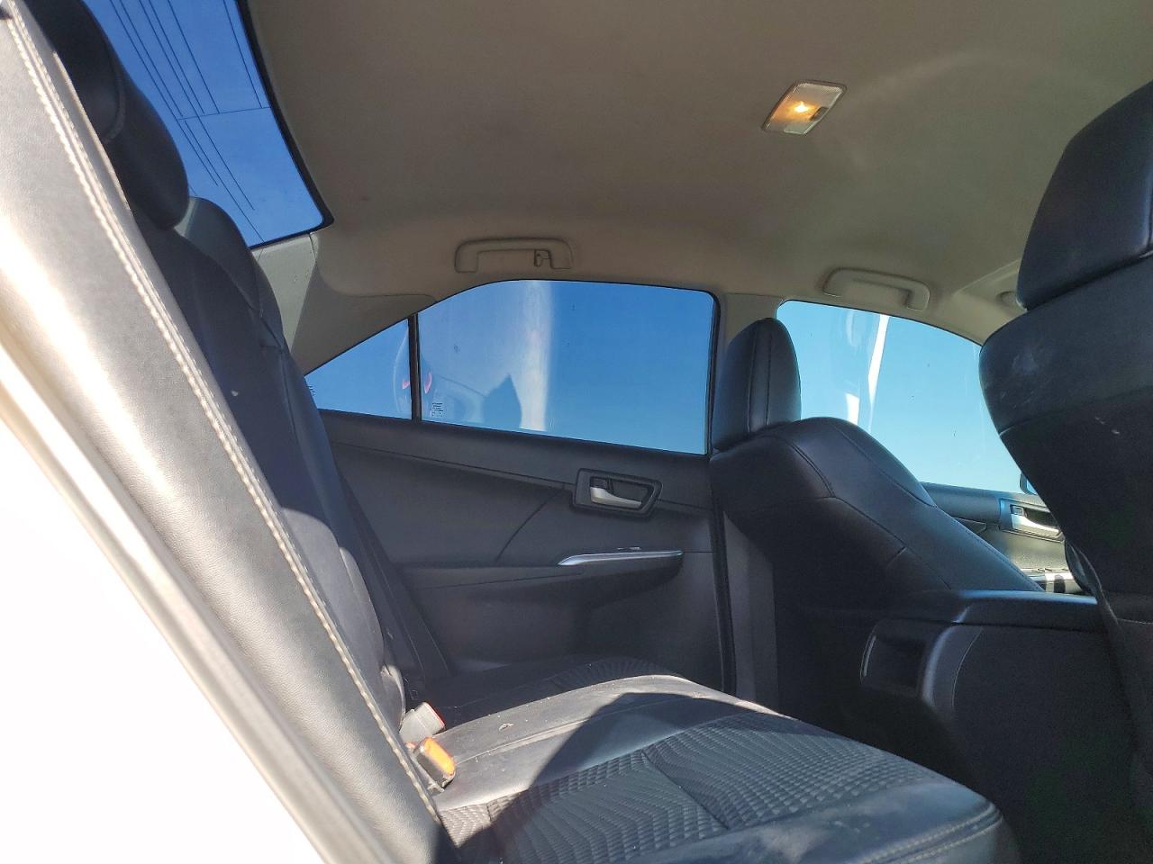 2013 Toyota Camry Se White vin: 4T1BF1FKXDU663964