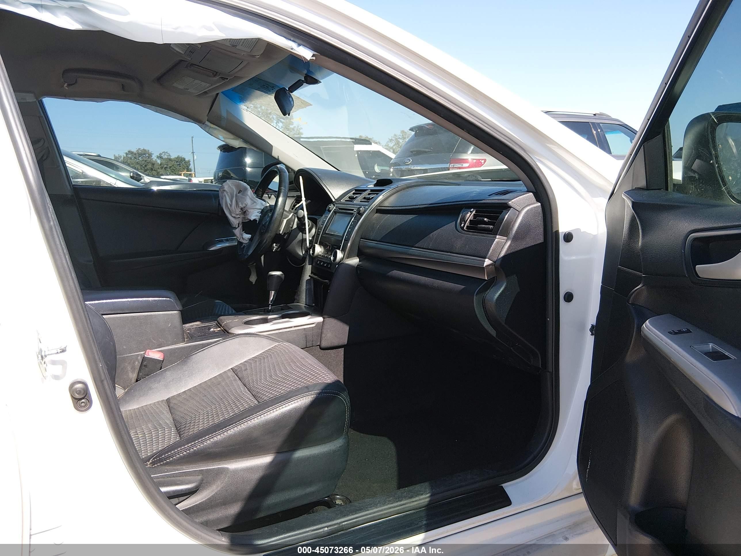 2013 Toyota Camry Se Белый vin: 4T1BF1FKXDU665181