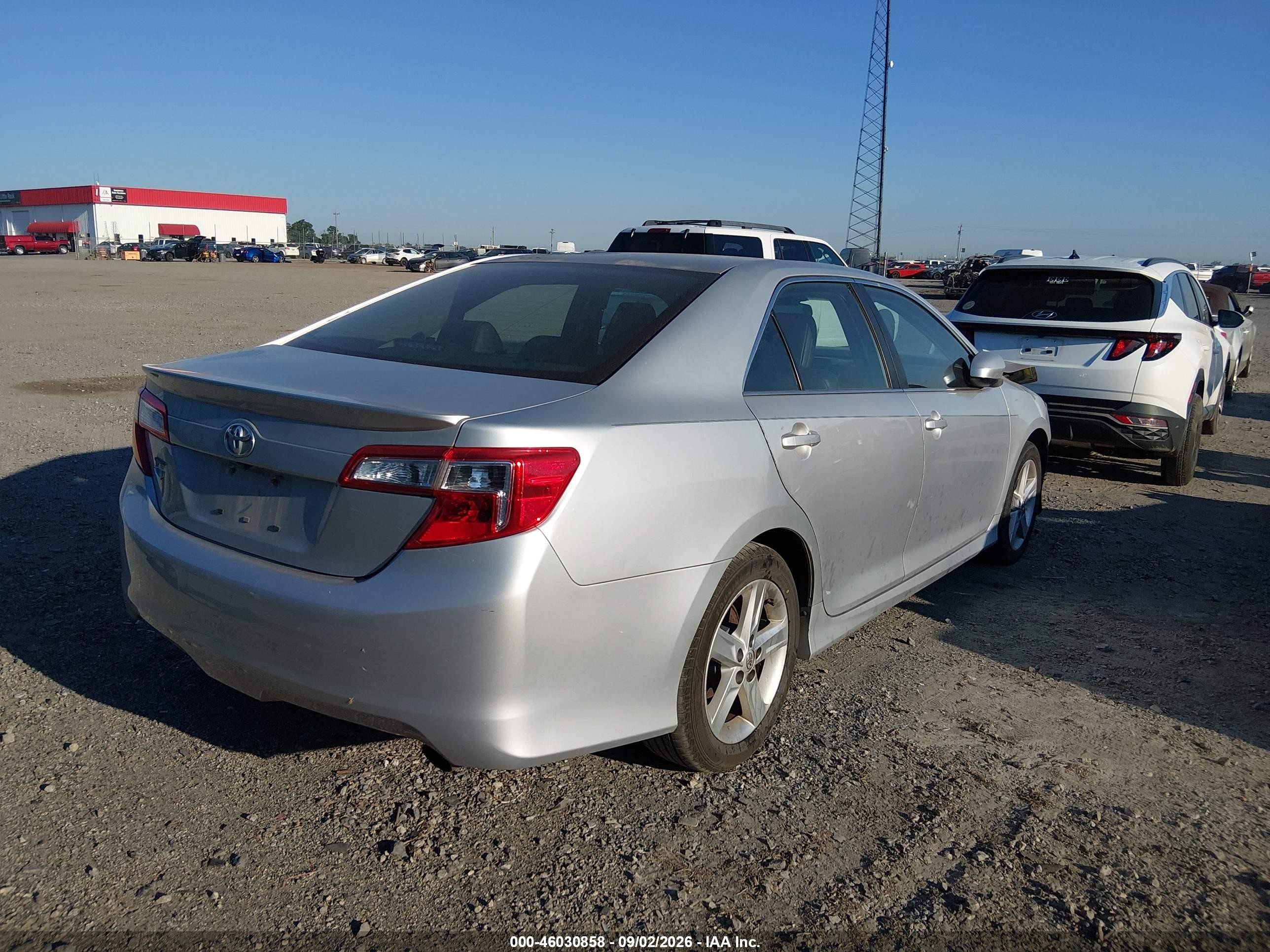 2013 Toyota Camry L/se/le/xle Silver vin: 4T1BF1FKXDU670610