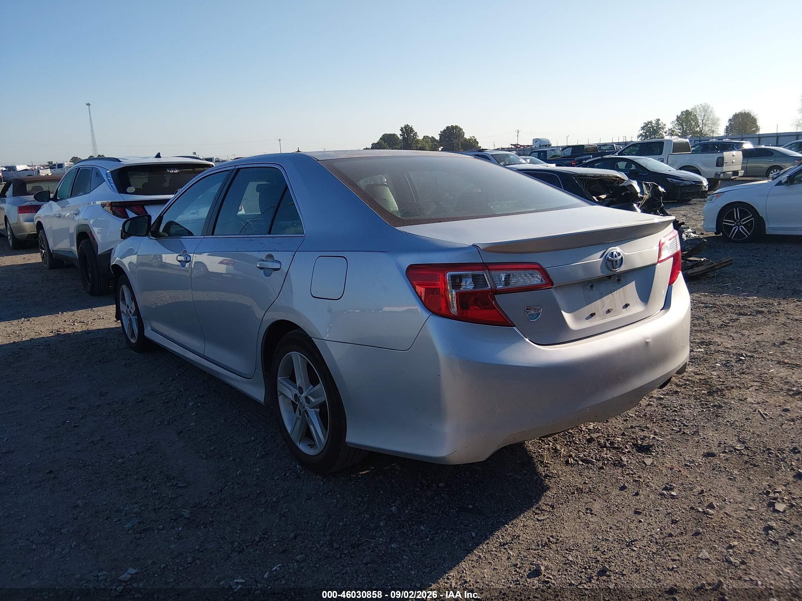 2013 Toyota Camry L/se/le/xle Silver vin: 4T1BF1FKXDU670610
