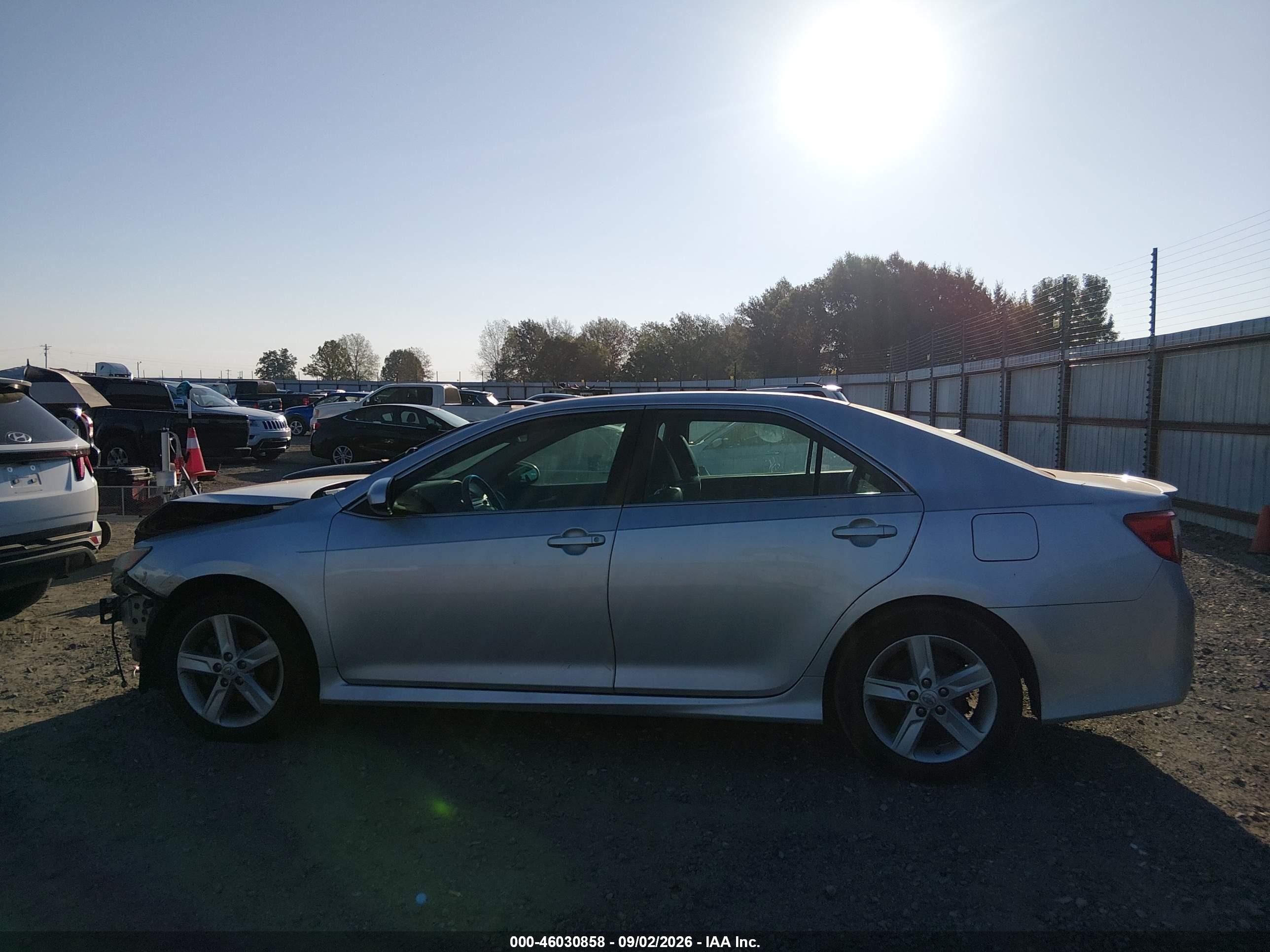 2013 Toyota Camry L/se/le/xle Silver vin: 4T1BF1FKXDU670610