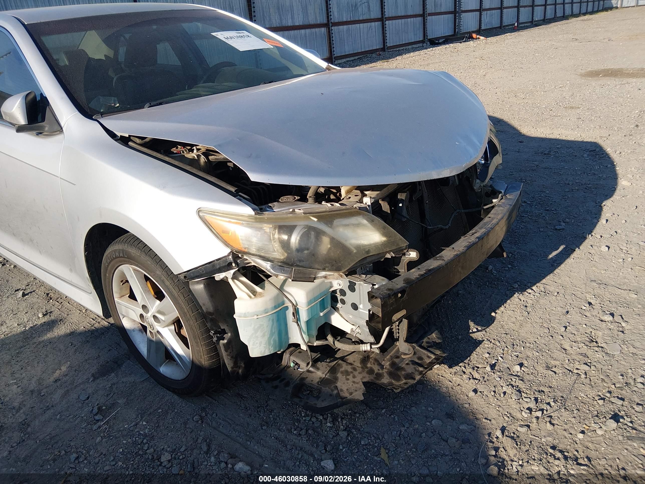 2013 Toyota Camry L/se/le/xle Silver vin: 4T1BF1FKXDU670610