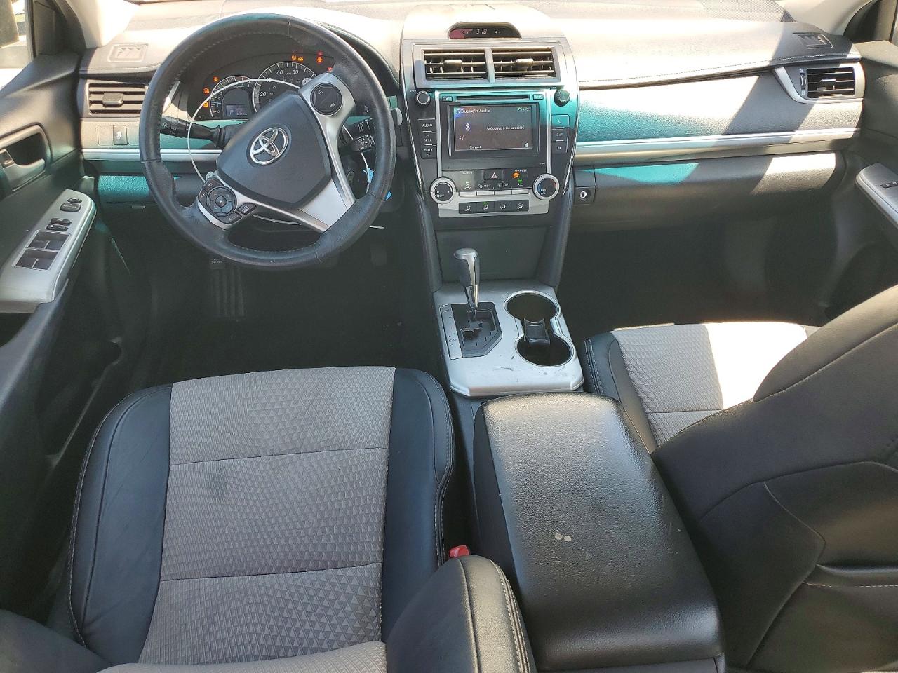 2013 Toyota Camry Se White vin: 4T1BF1FKXDU688279