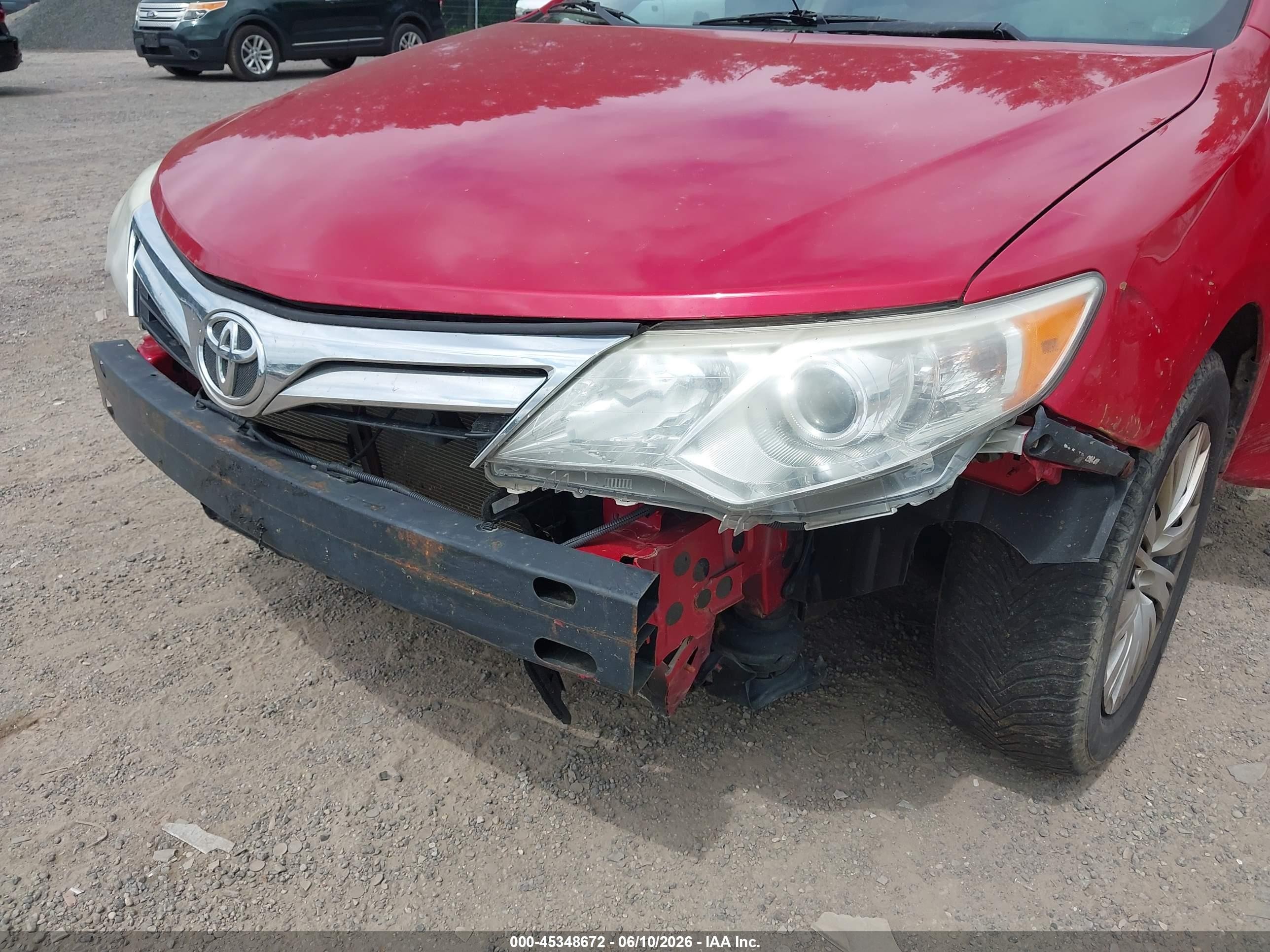 2013 Toyota Camry Le Red vin: 4T1BF1FKXDU688475