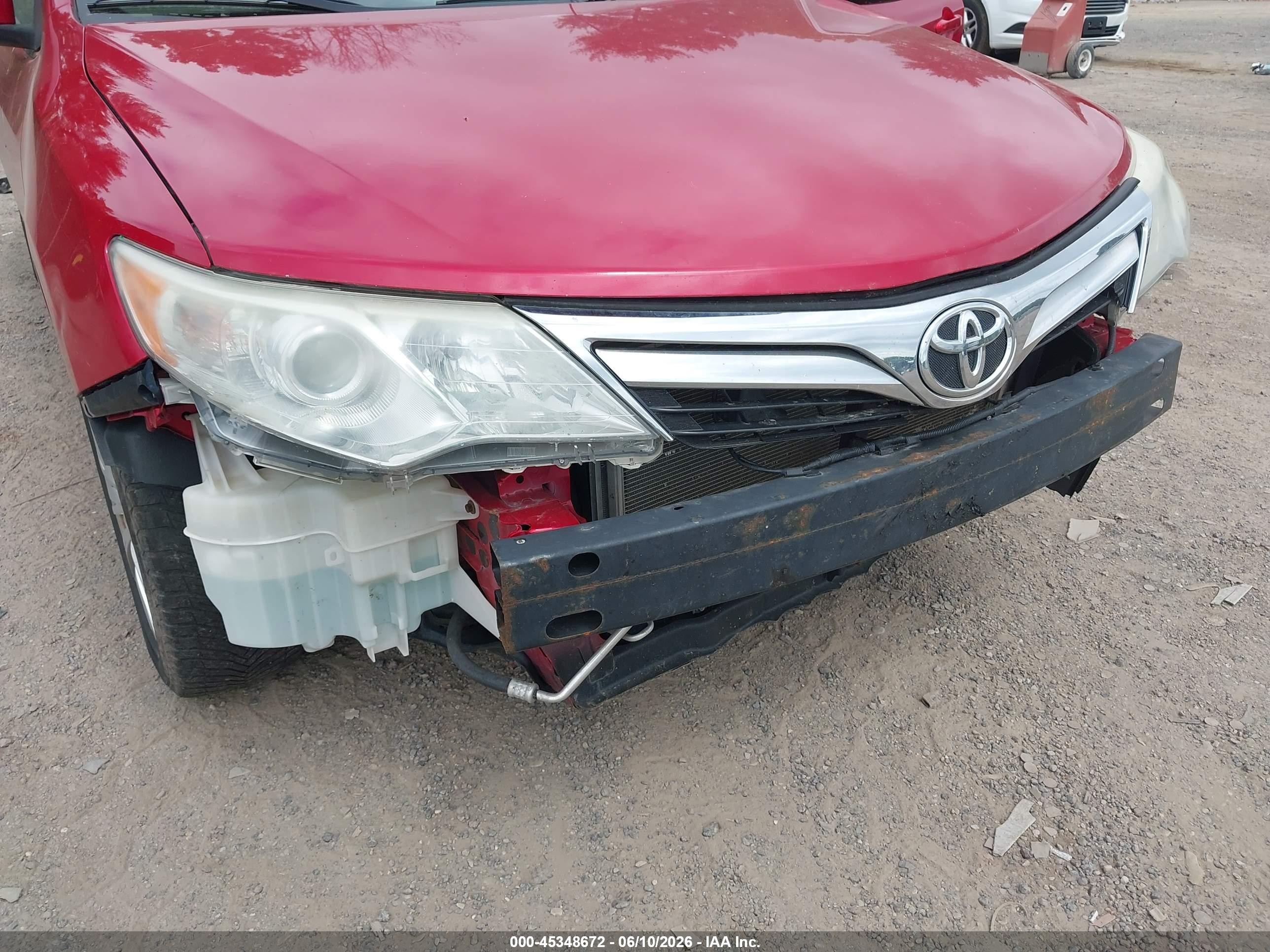 2013 Toyota Camry Le Red vin: 4T1BF1FKXDU688475